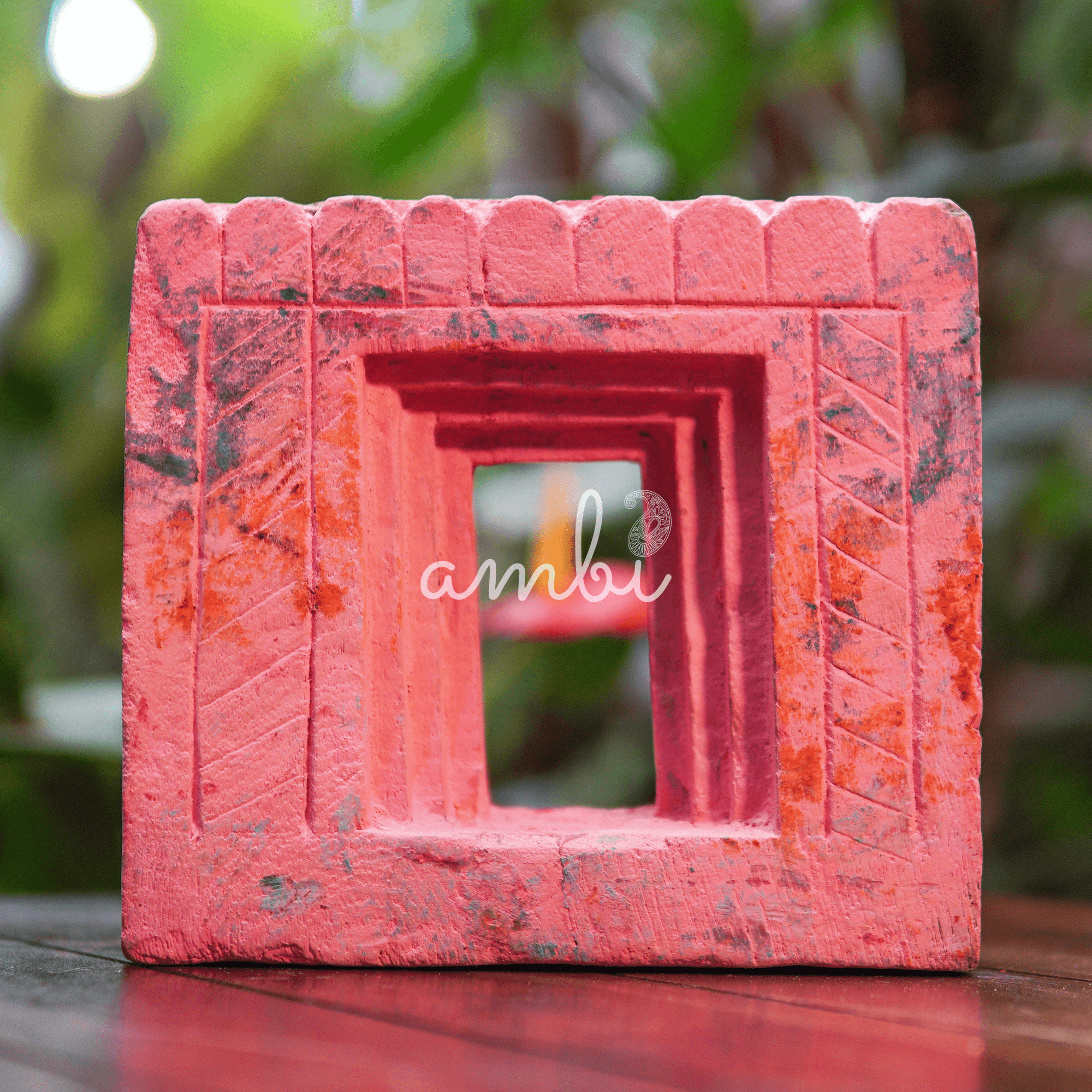 Wooden Temple Frame in Pink