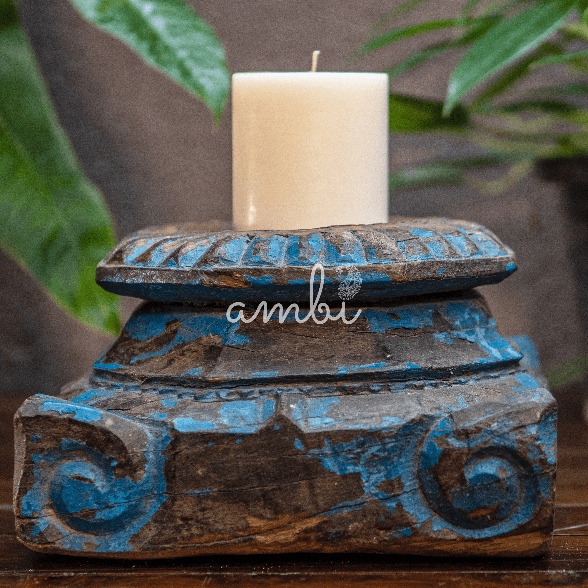 Vintage Wooden Distressed Candle Stand in Blue Rust Look
