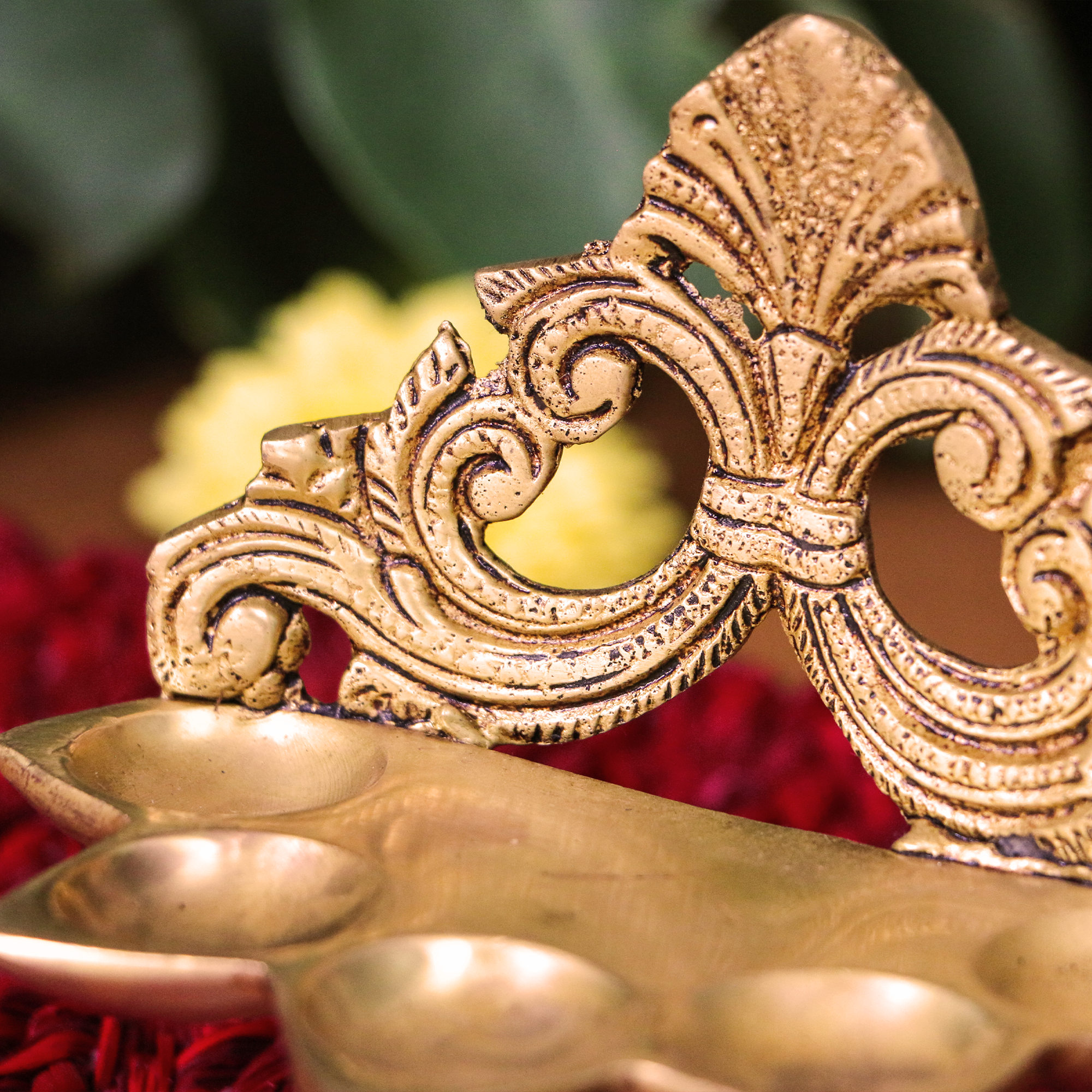 Pure Brass Antique Singhasan Panchmukhi Diya - 4 inches height