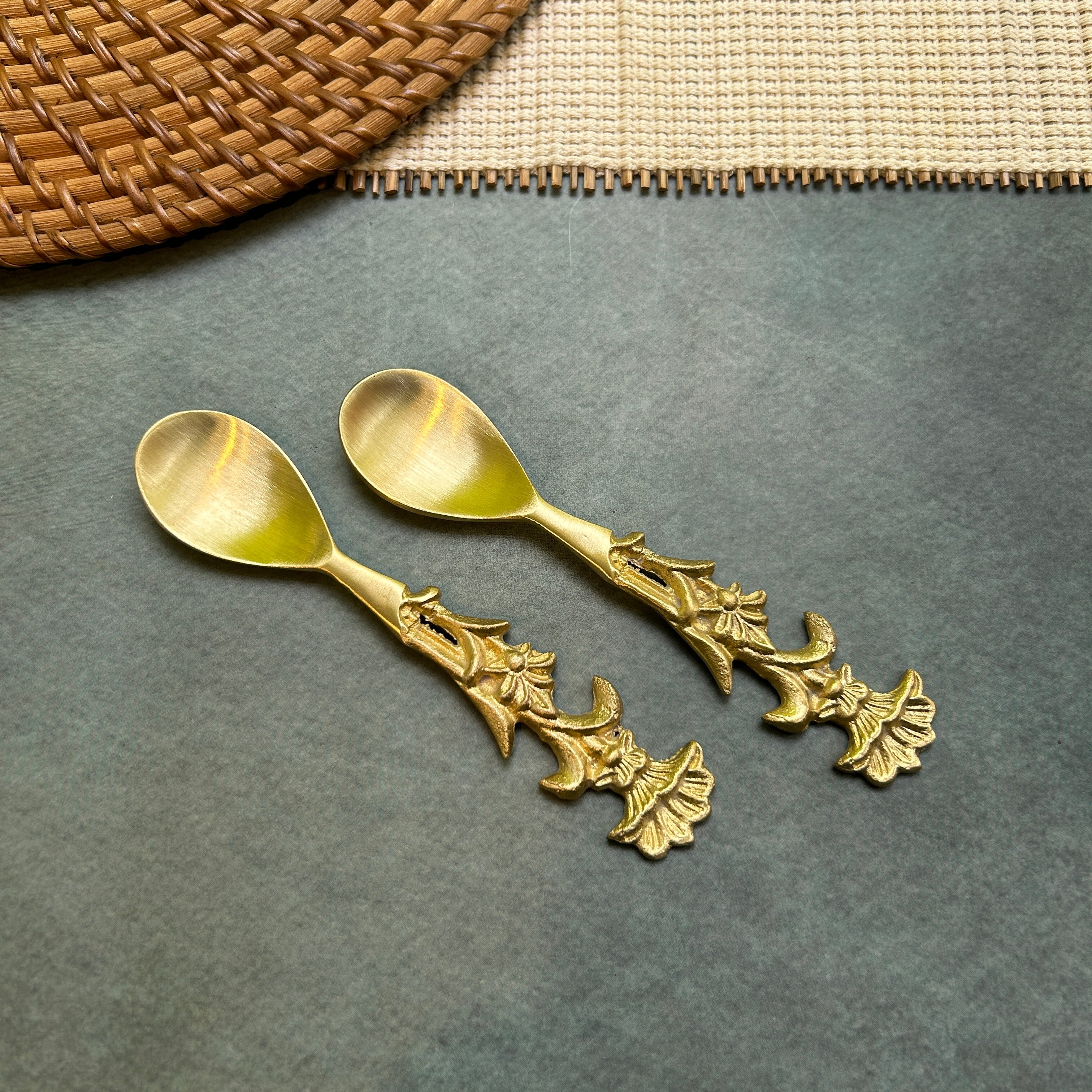 Ambi Ornate Pure Brass Spoon Set | Handcrafted Decorative Spoons