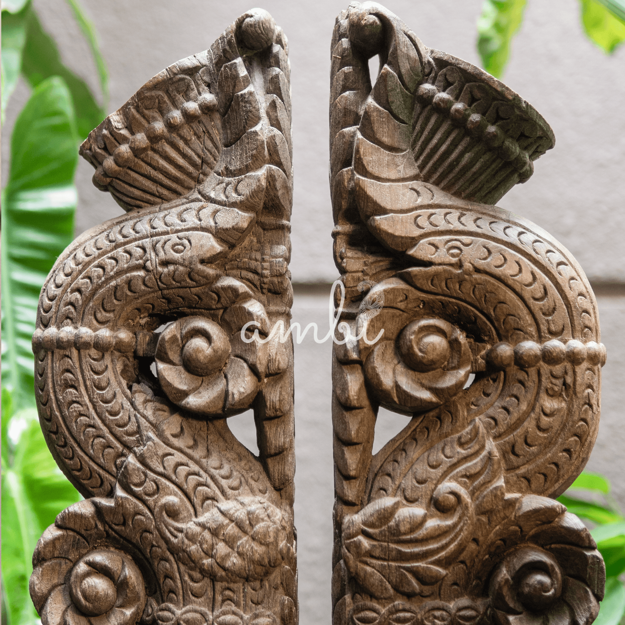 Handcrafted Wooden Carved Vintage Artefacts (Set of 2)