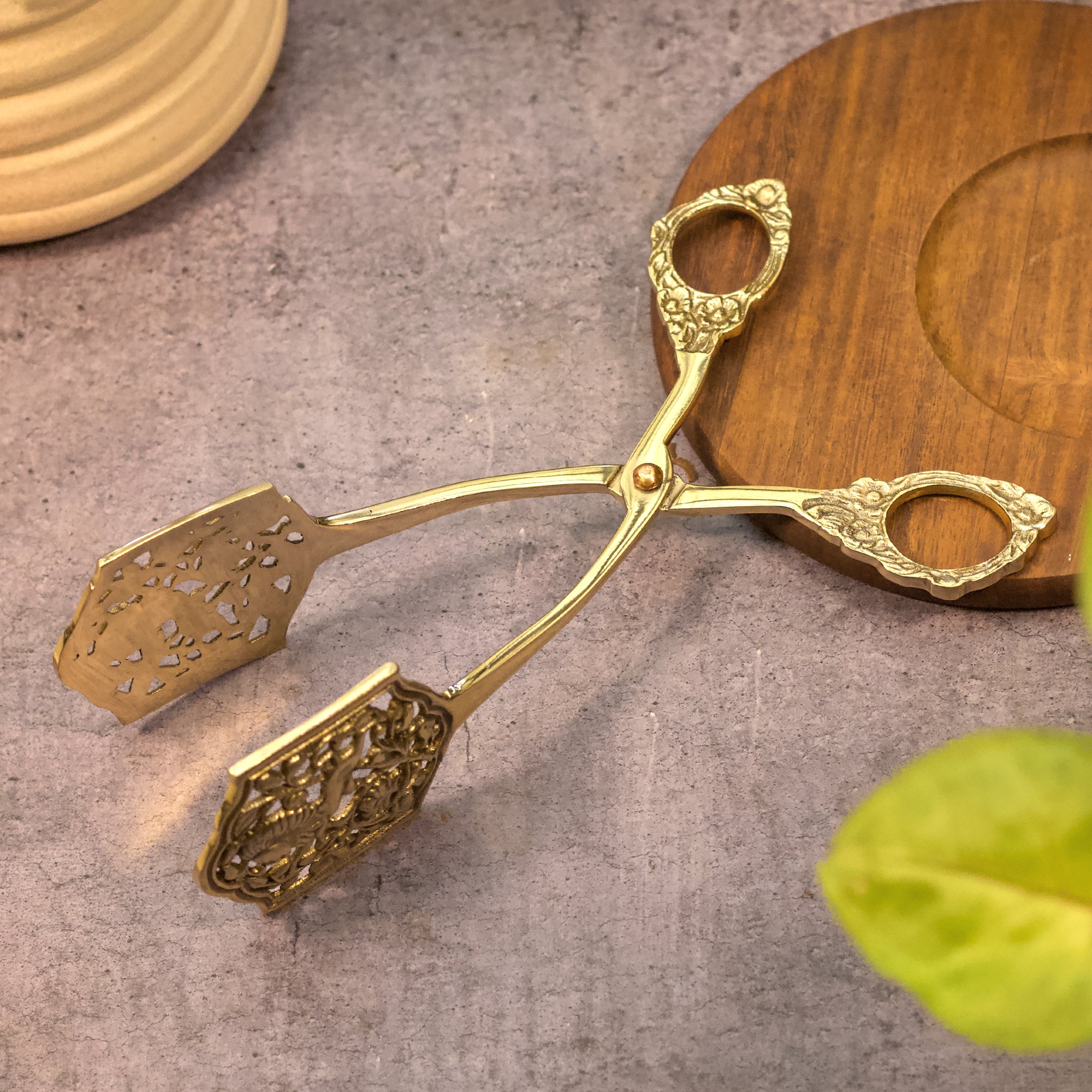 AMBI Vintage Finish Pure Brass Tongs