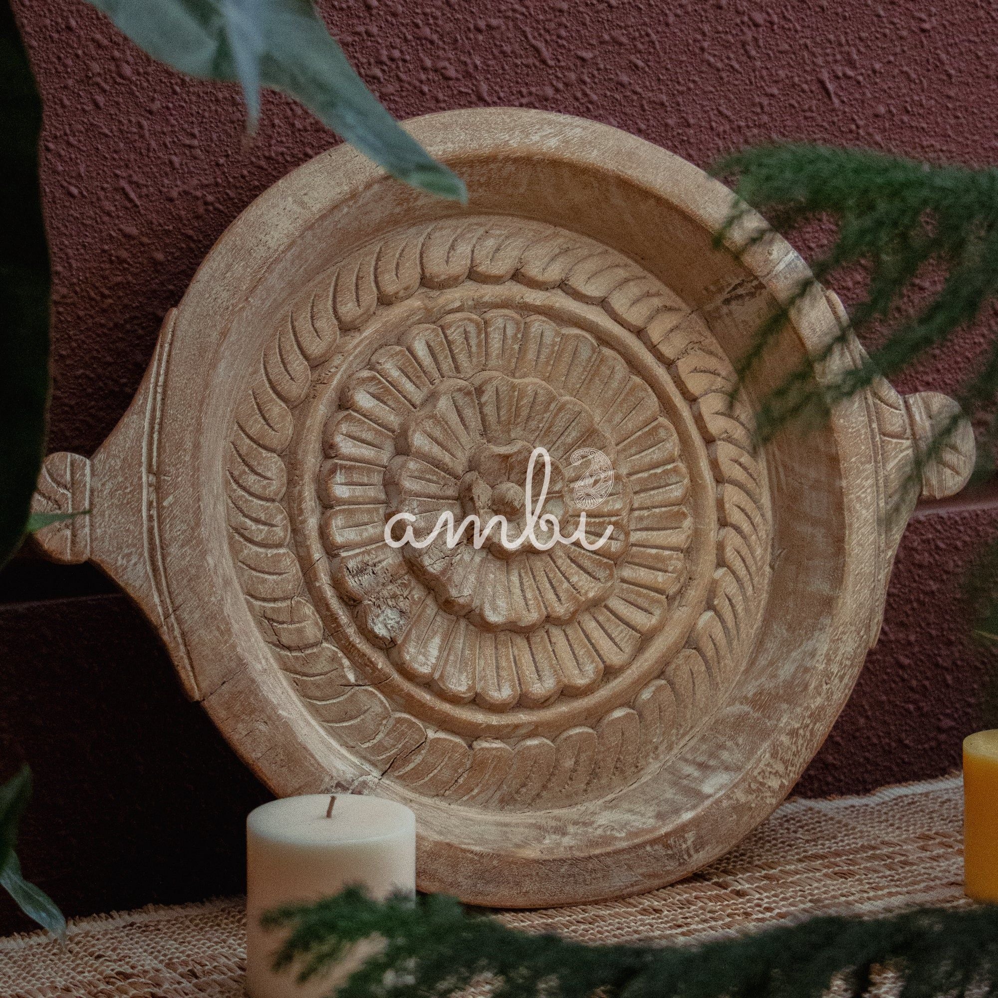 Vintage Wooden Parat - Floral pattern