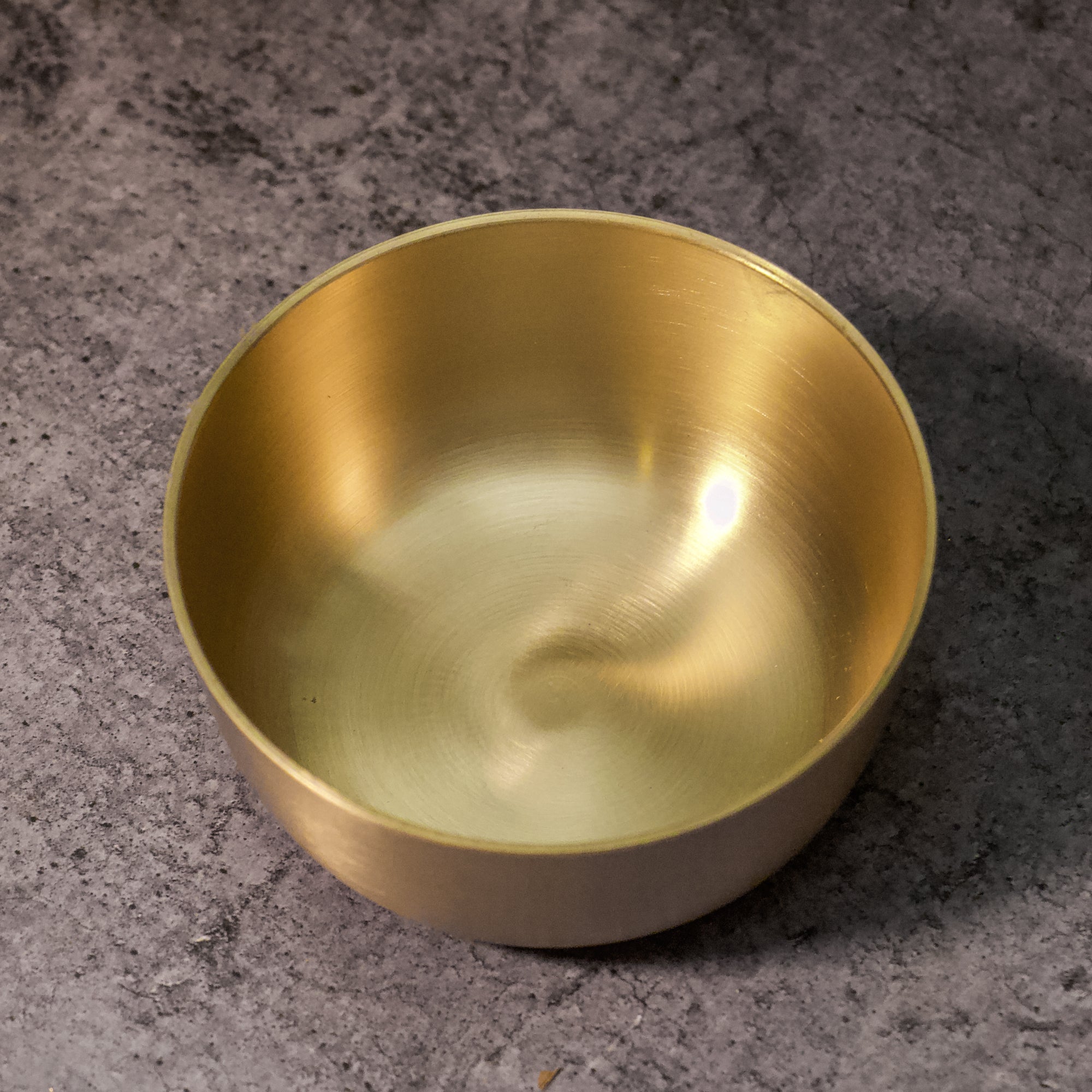 AMBI Pure 100% Lead Free Kansa Elegant Medium Serving Bowl Deep - 6.5 Inch Bowl - 950 ML