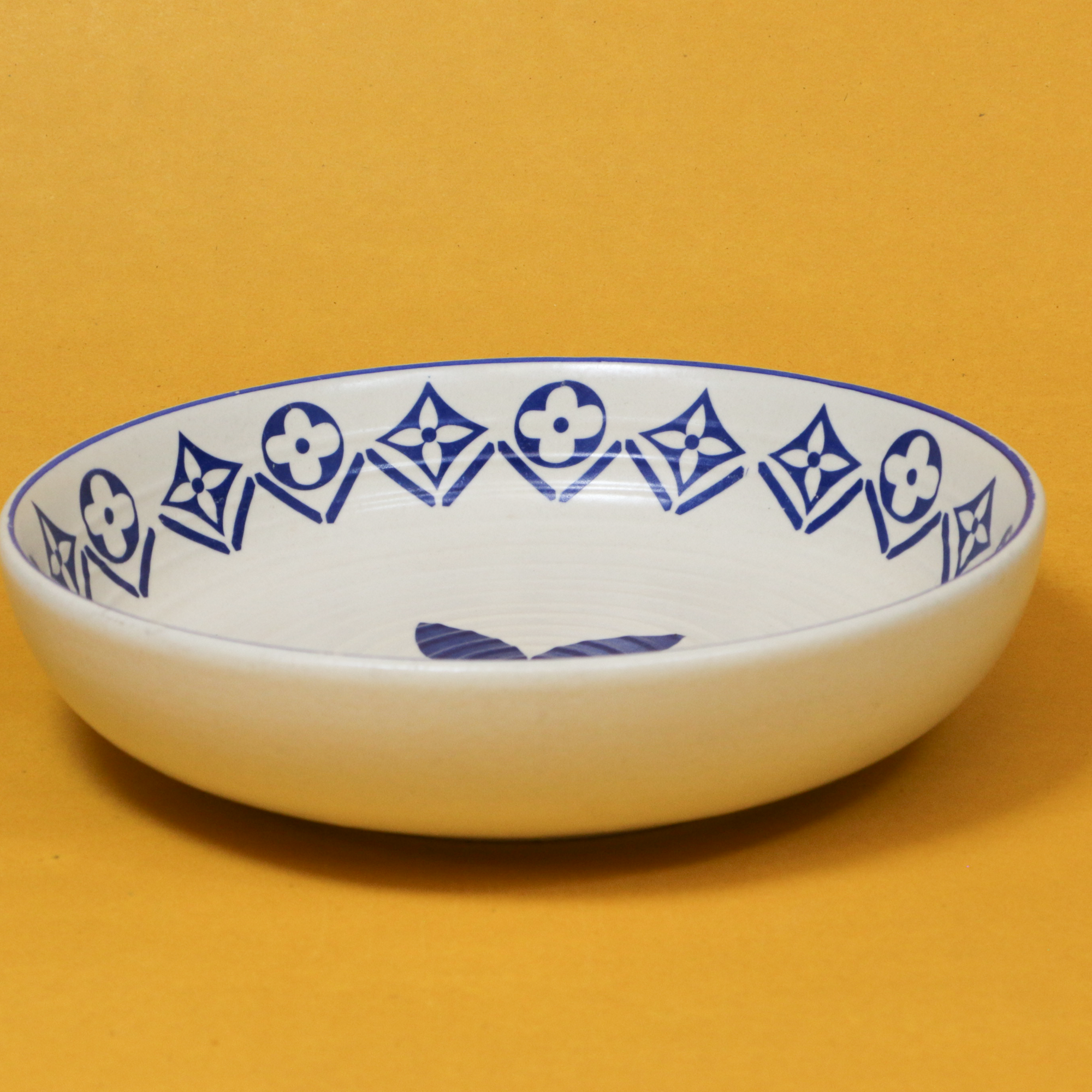 Ambi Decal Blue Large Salad Bowl 9 inch
