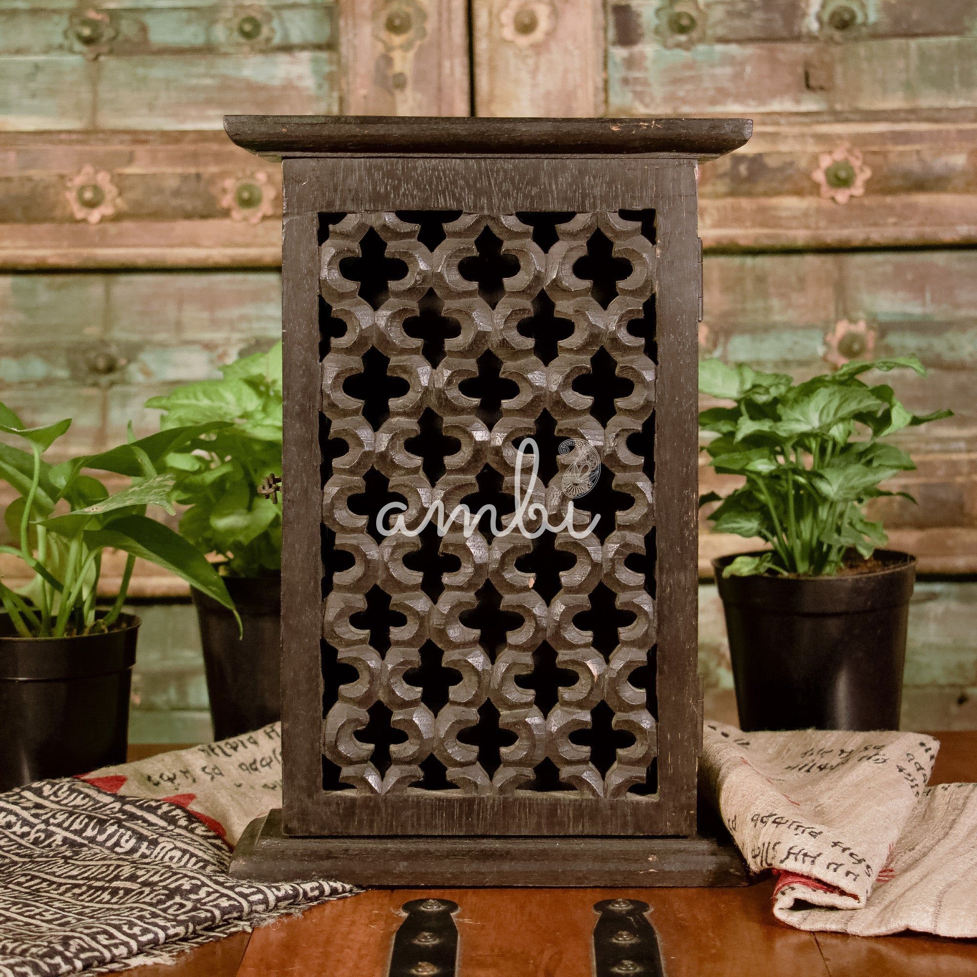 Wooden Key Storage Wall Mounted Box - 6 Hooks