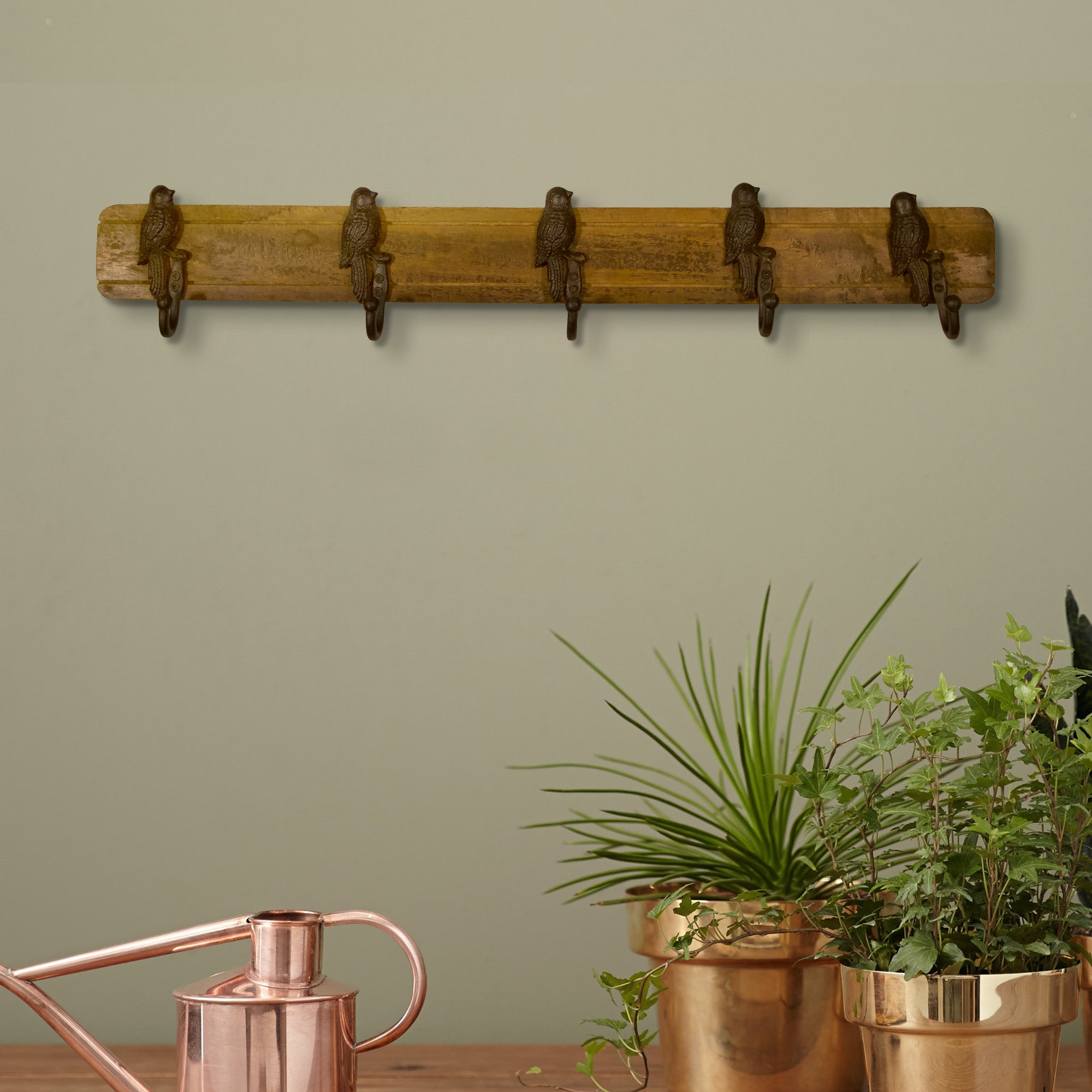 Rustic Wood Base Bird Shaped Hooks Brown Color