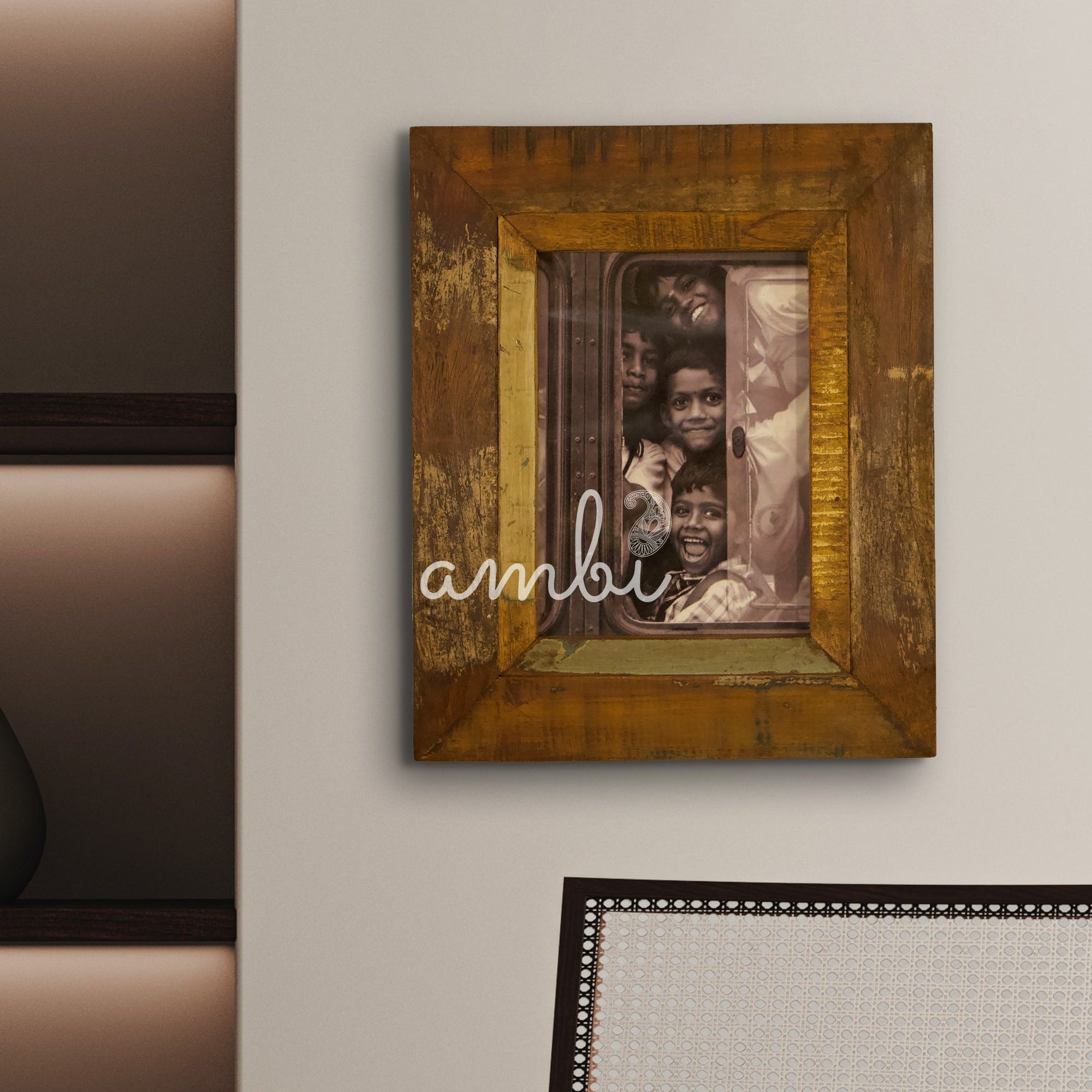 2025 Collection - Vintage Wooden Photo Frame - 13 X 11 inches