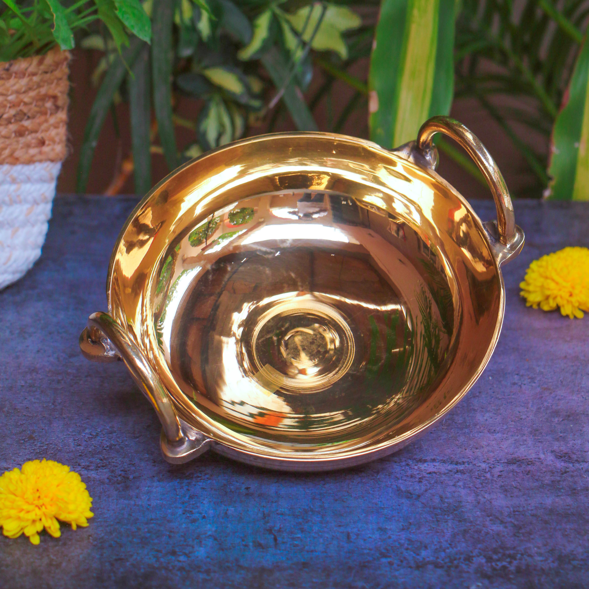 Ambi 100% Pure Brass 'Peetal ki Kadai ' with Durable Handles - Medium - Heavy Bottom 8 inch - 1 Litre