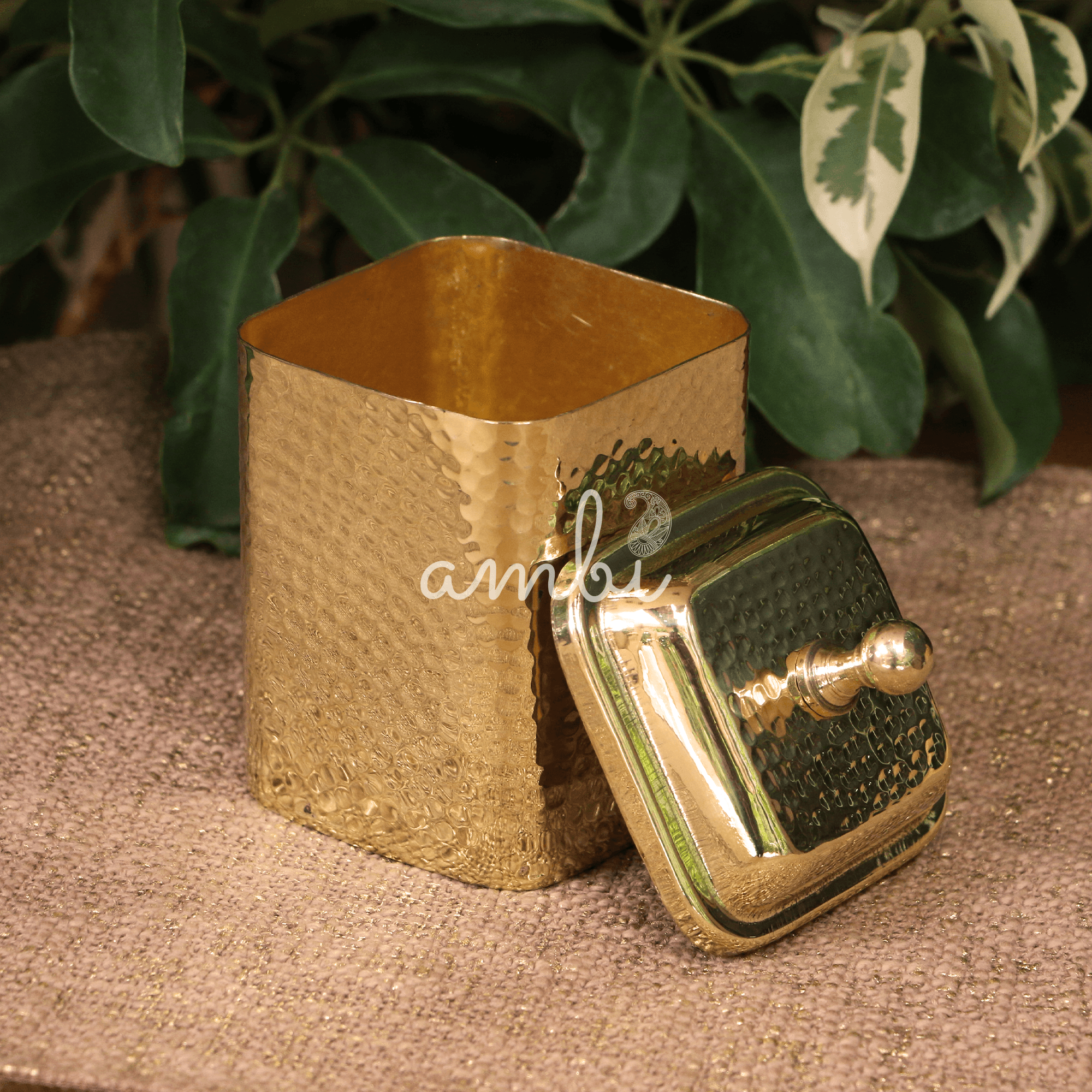Pure Brass Hammered Dabba/ Storage container / Box for Tea / Coffee / Sugar / Spices / Cookies - Small