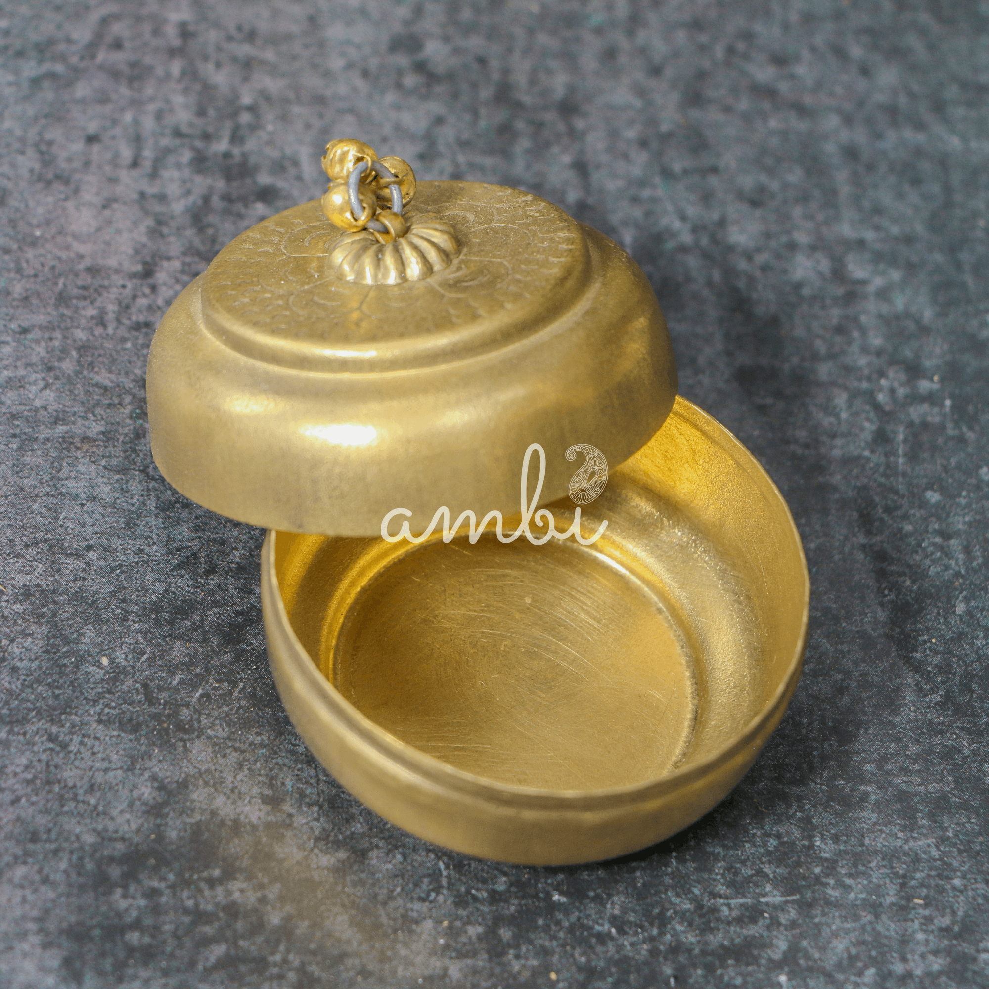 Ambi Brass Vintage Small Trinket Box