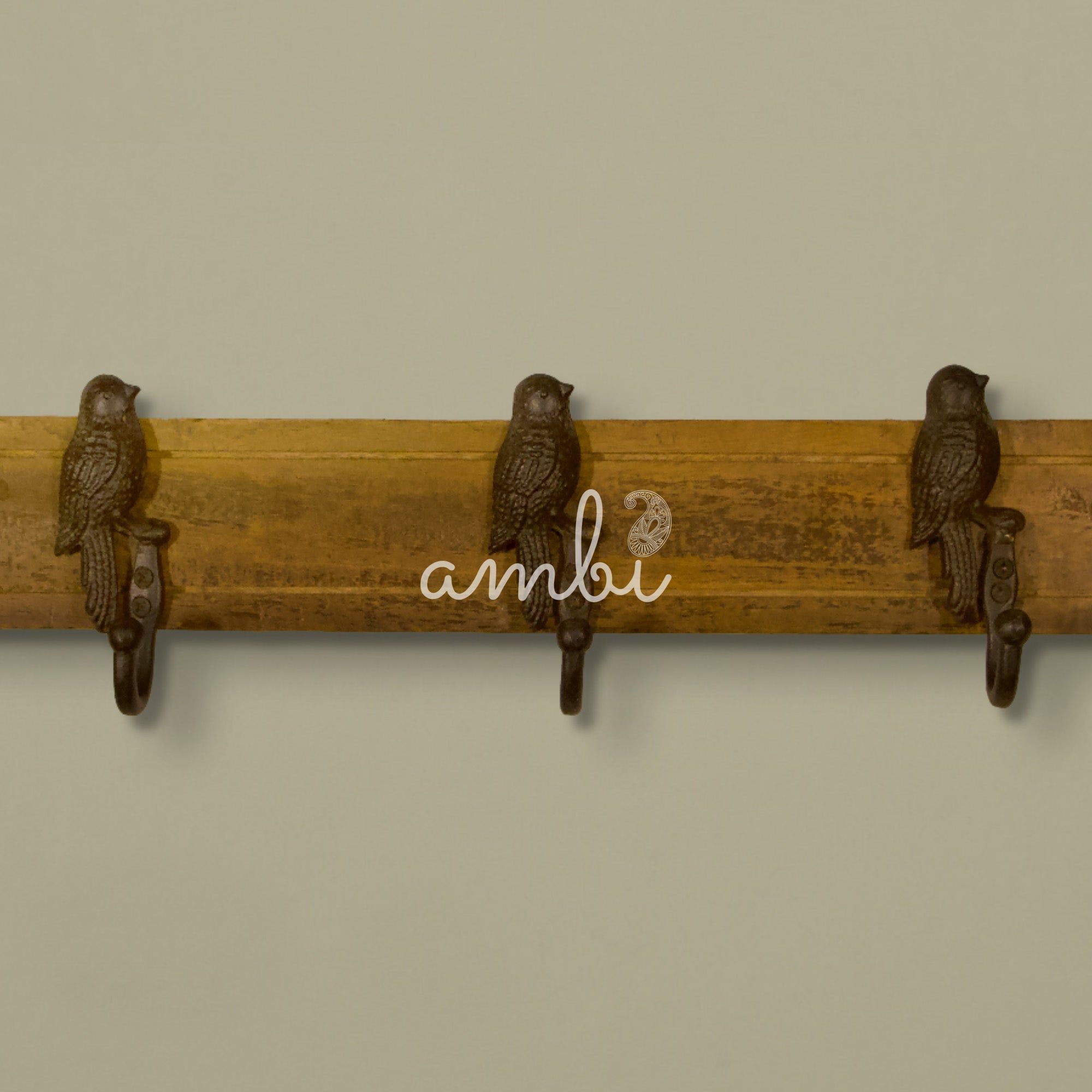 Rustic Wood Base Bird Shaped 5 Hooks - Brown Color