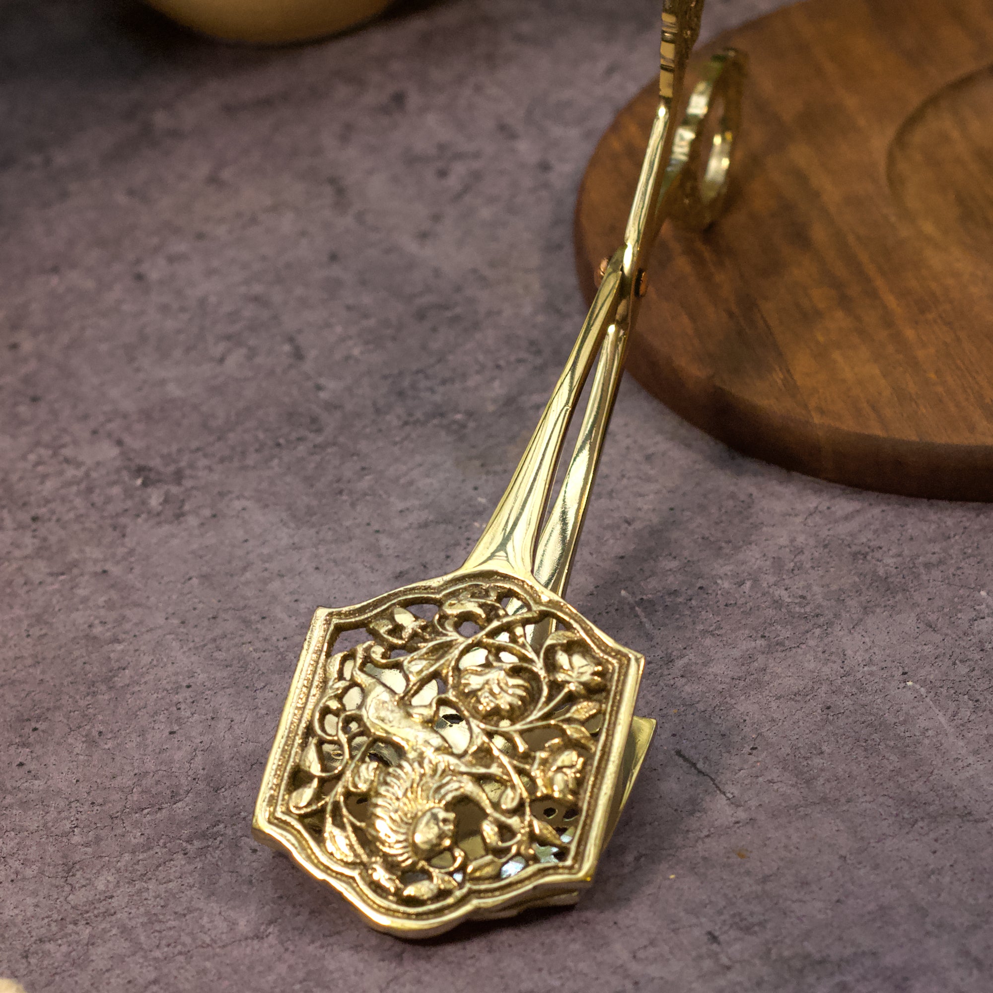 AMBI Vintage Finish Pure Brass Tongs