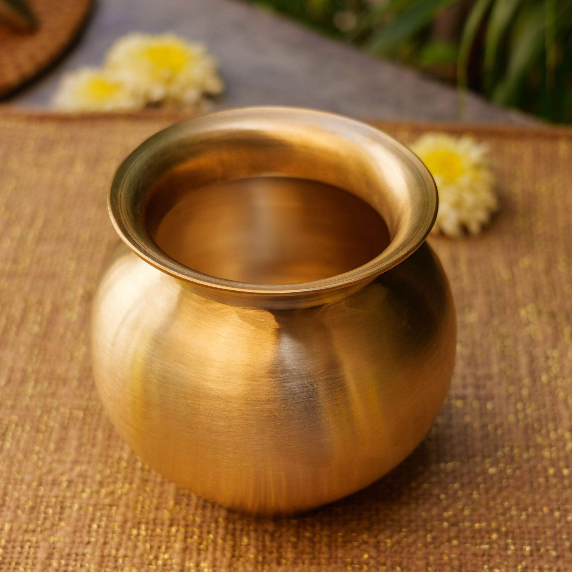 Pure 100% Lead Free Kansa Lota Kalash for Pooja or Water Storage - 690 ML