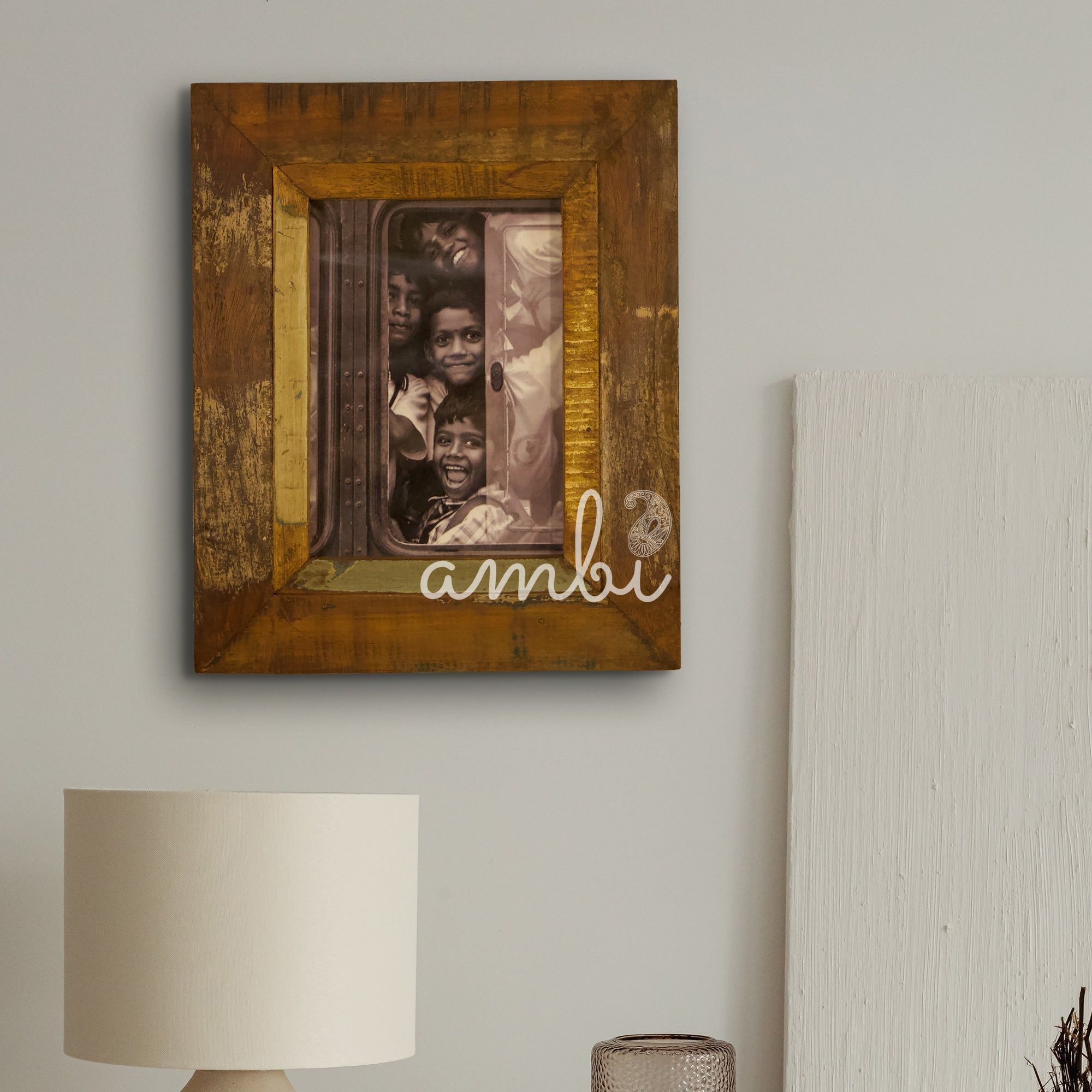 2025 Collection - Vintage Wooden Photo Frame - 13 X 11 inches