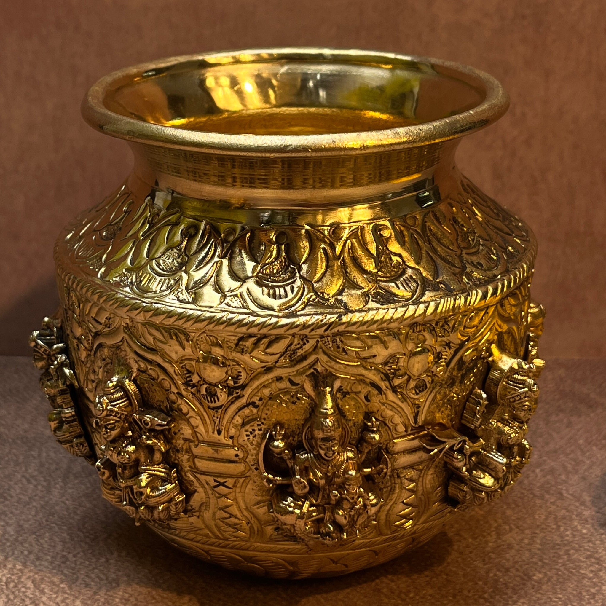 AMBI Pure Brass Lakshmi Pooja Kalash | Lakshmi Embossed Kalash