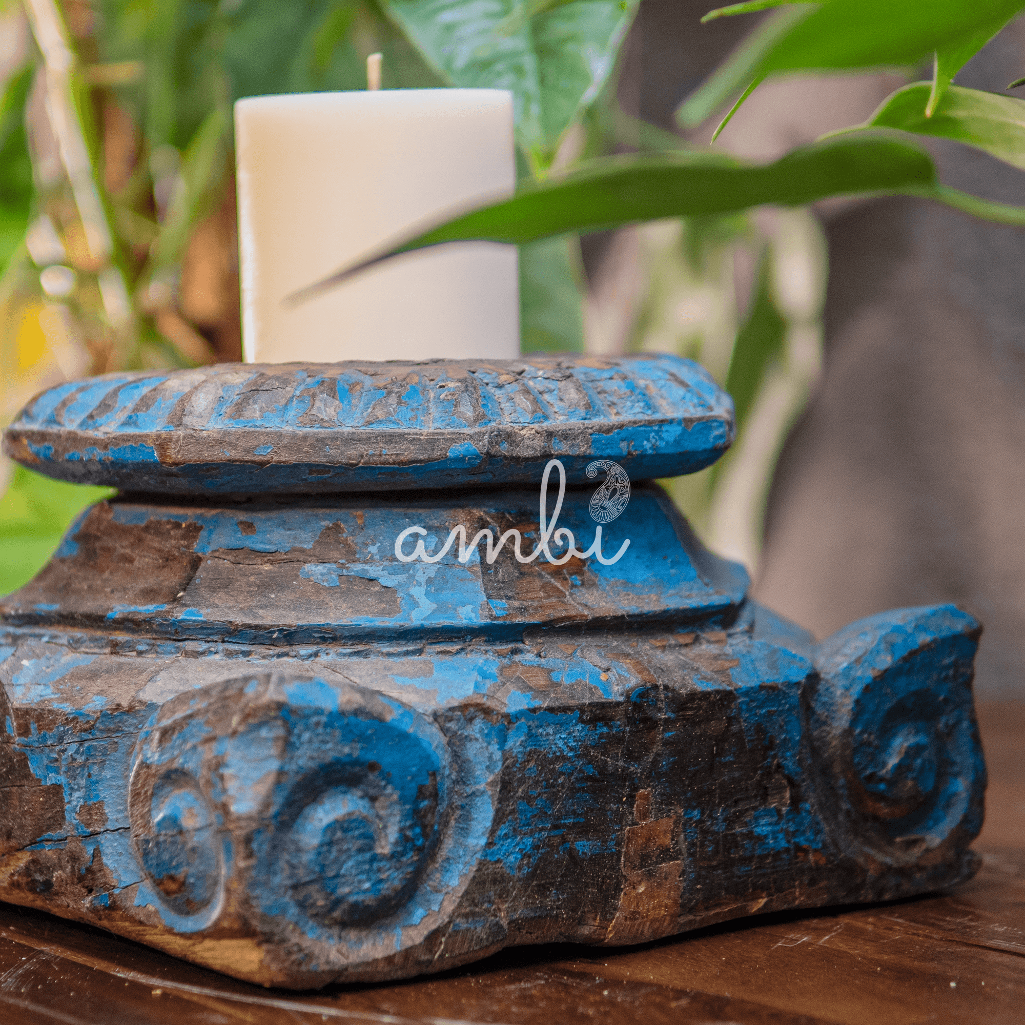 Vintage Wooden Distressed Candle Stand in Blue Rust Look
