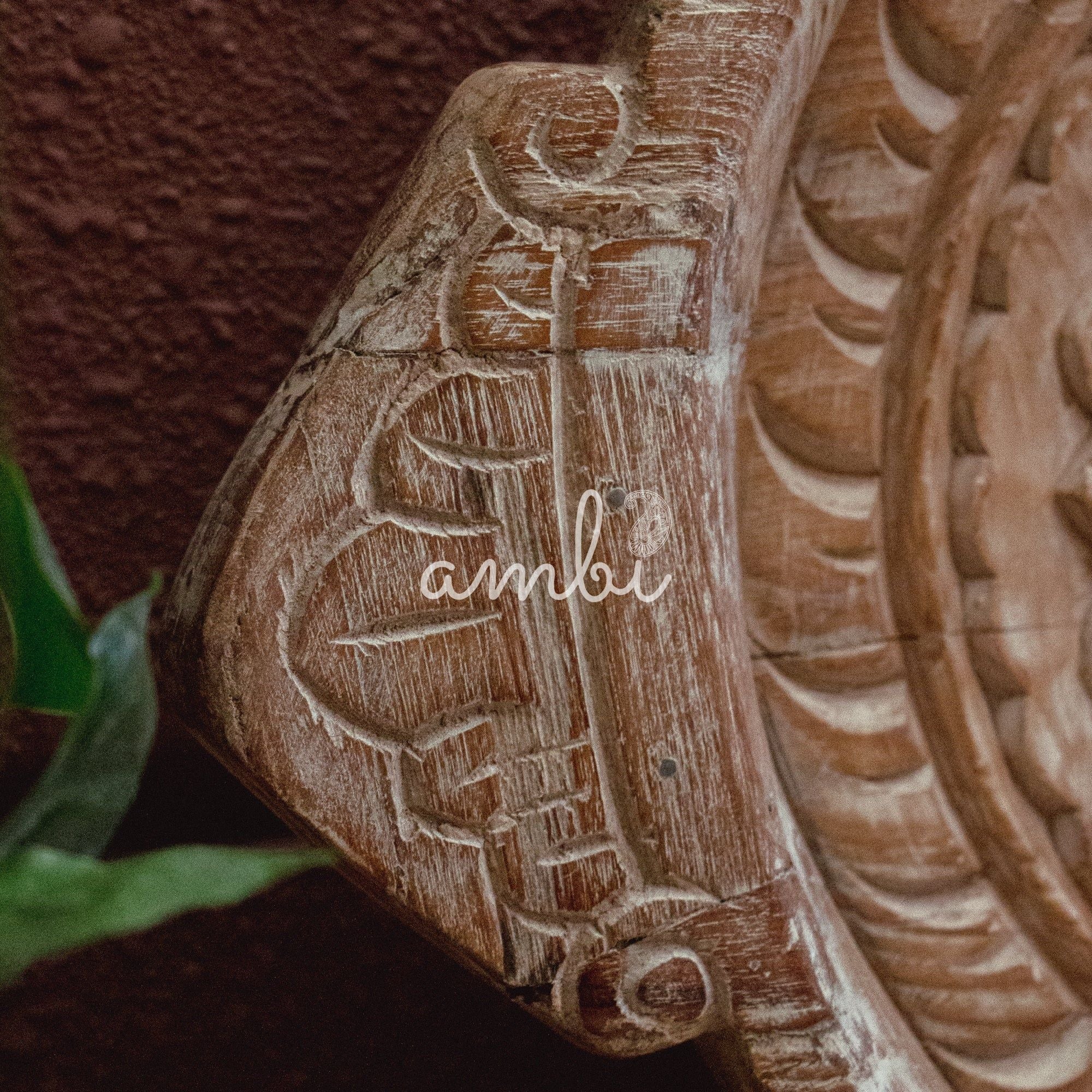 Vintage Wooden Parat - Heavy Base - Floral Pattern