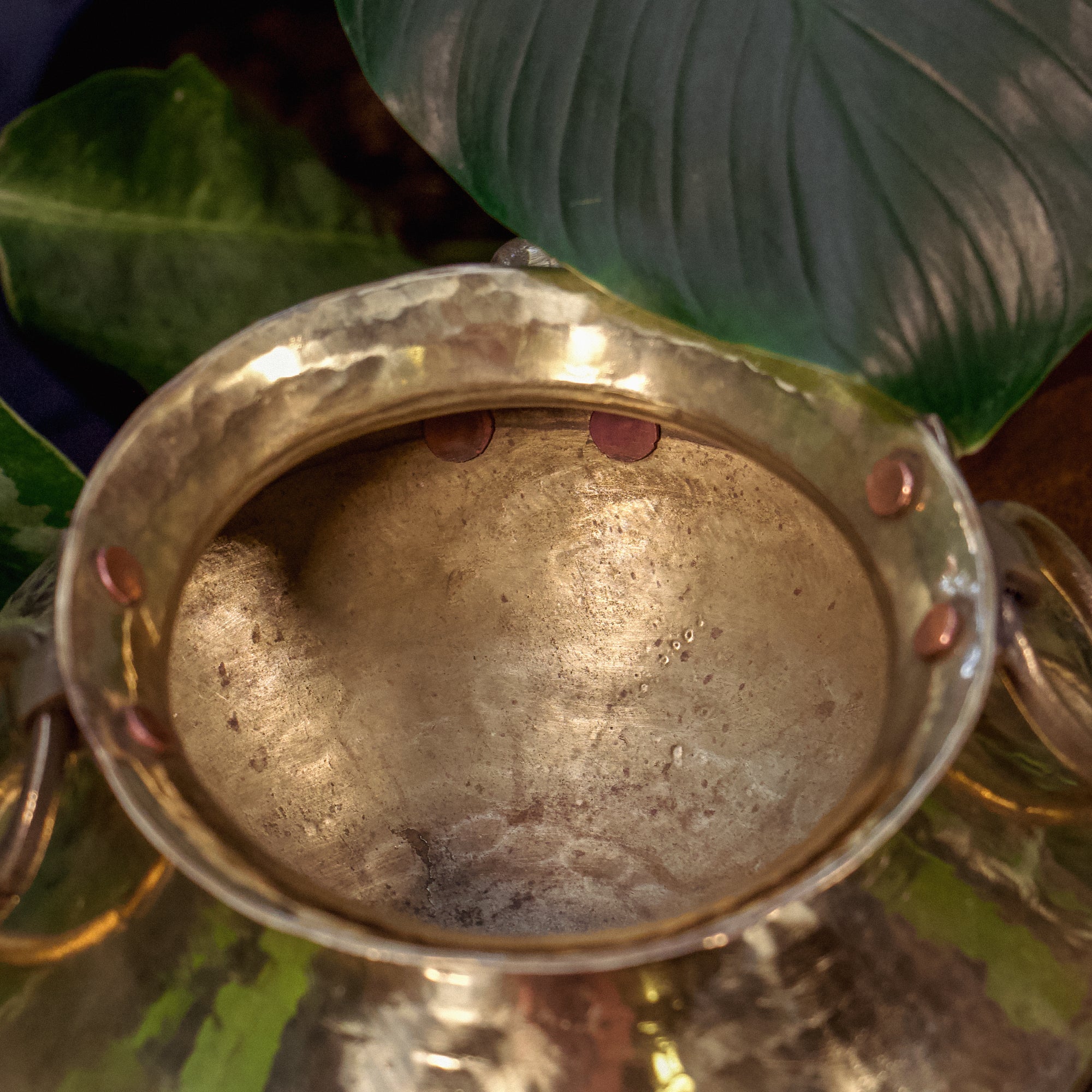 Brass Garden Water Pot (Mataka)
