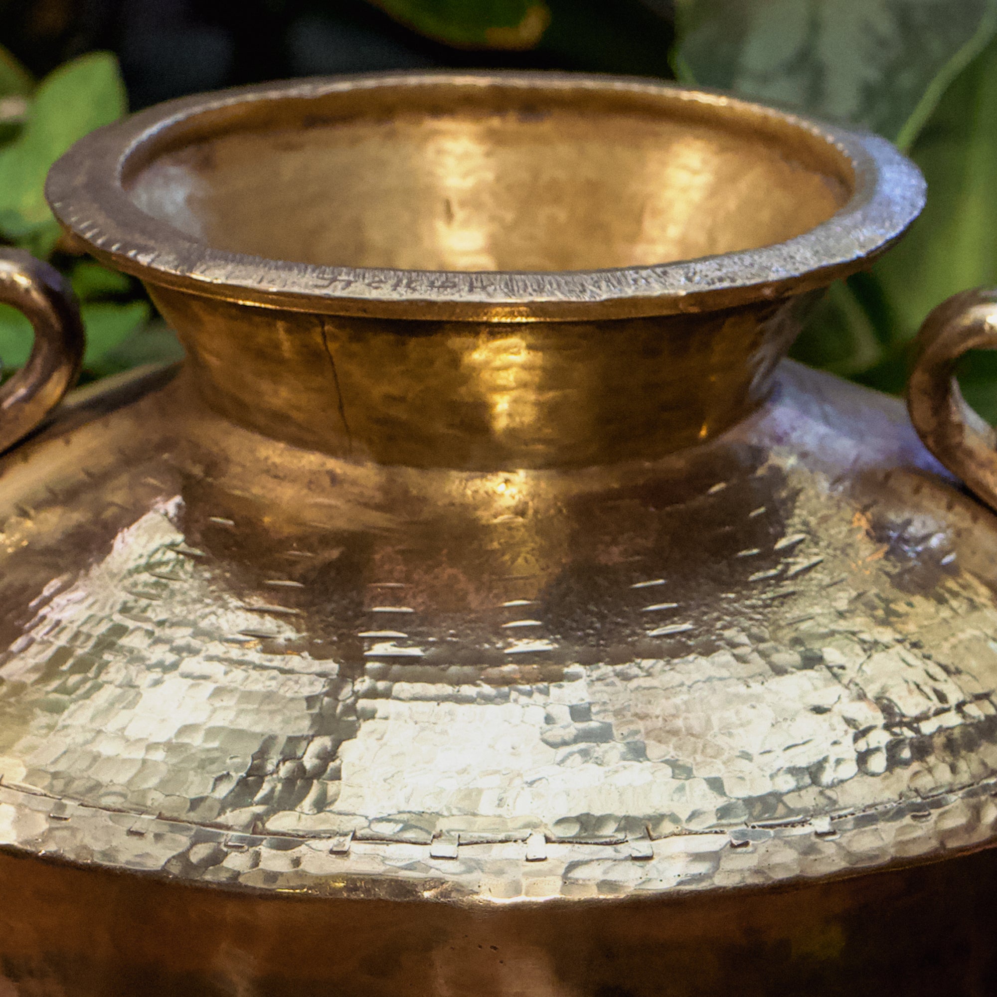 Hand Crafted Vintage Decorative Large Brass Water Pot (Mataka) on Legs
