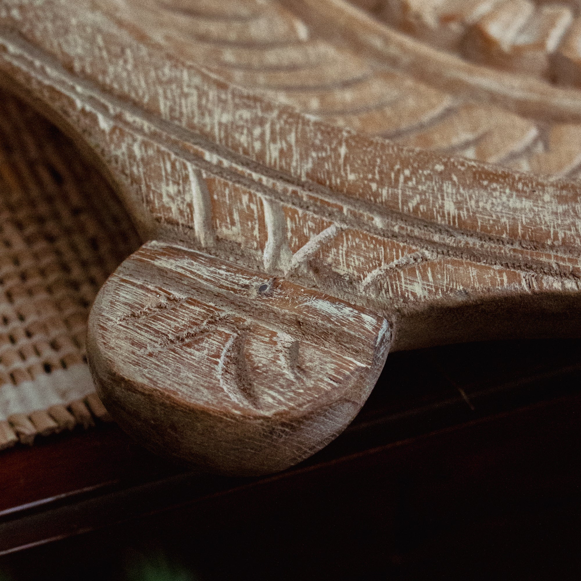 Vintage Wooden Parat - Floral pattern