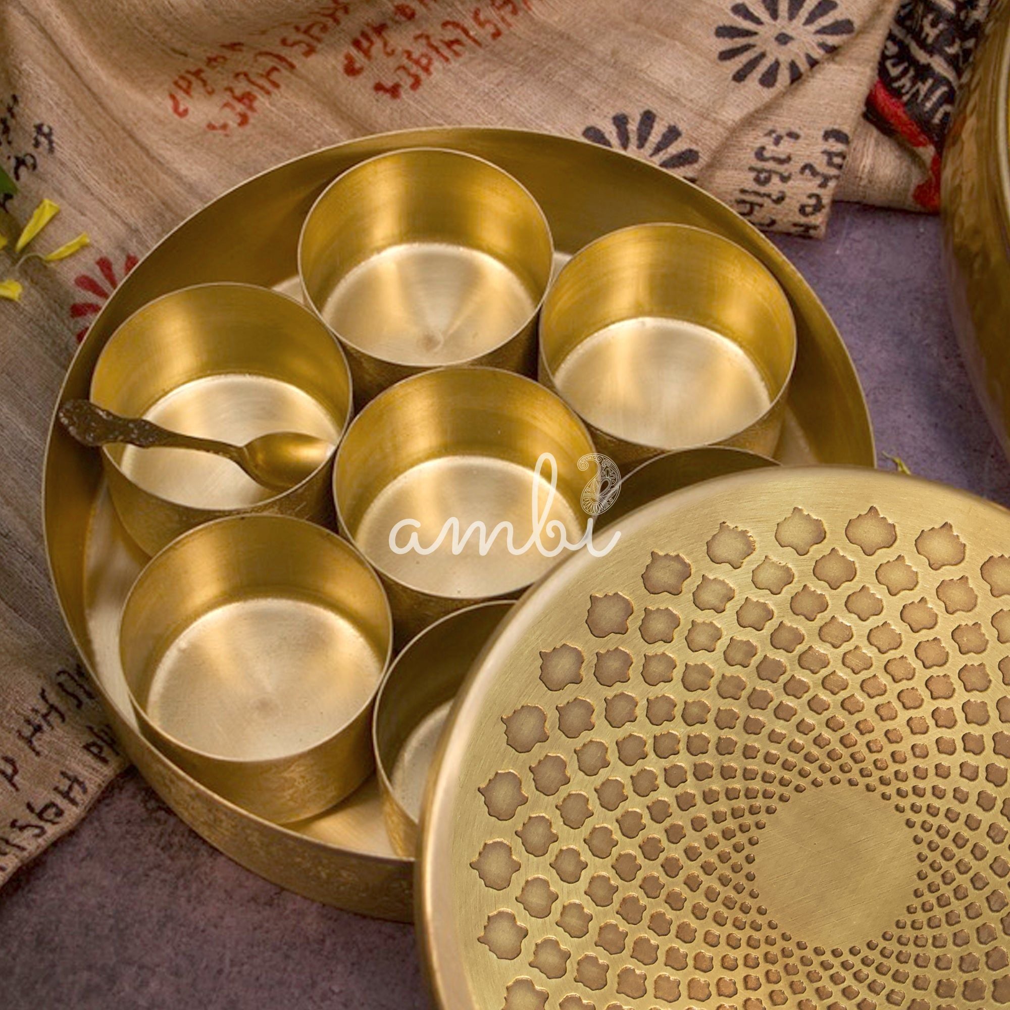 Classy Pure Brass Spice Box Masala Daani with 7 Spice Containers - with Antique Finish - 8 Inch