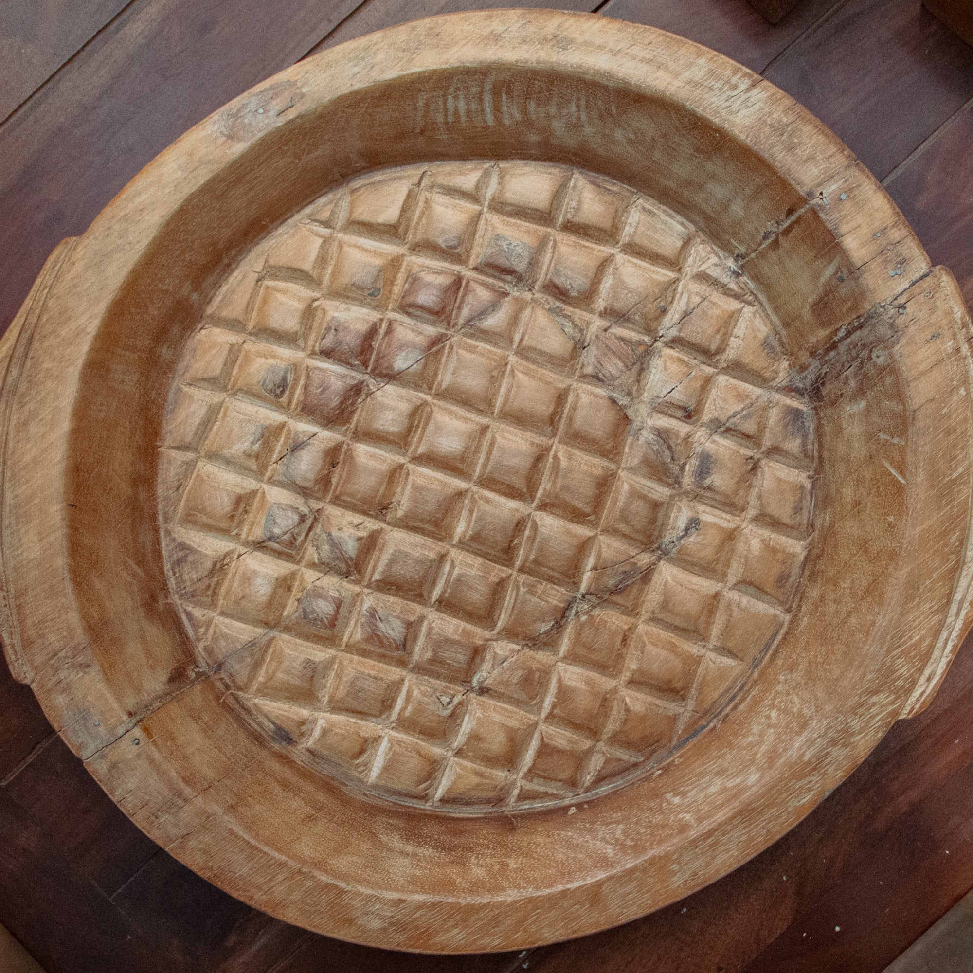 Vintage Wooden Parat - Rhombus Pattern