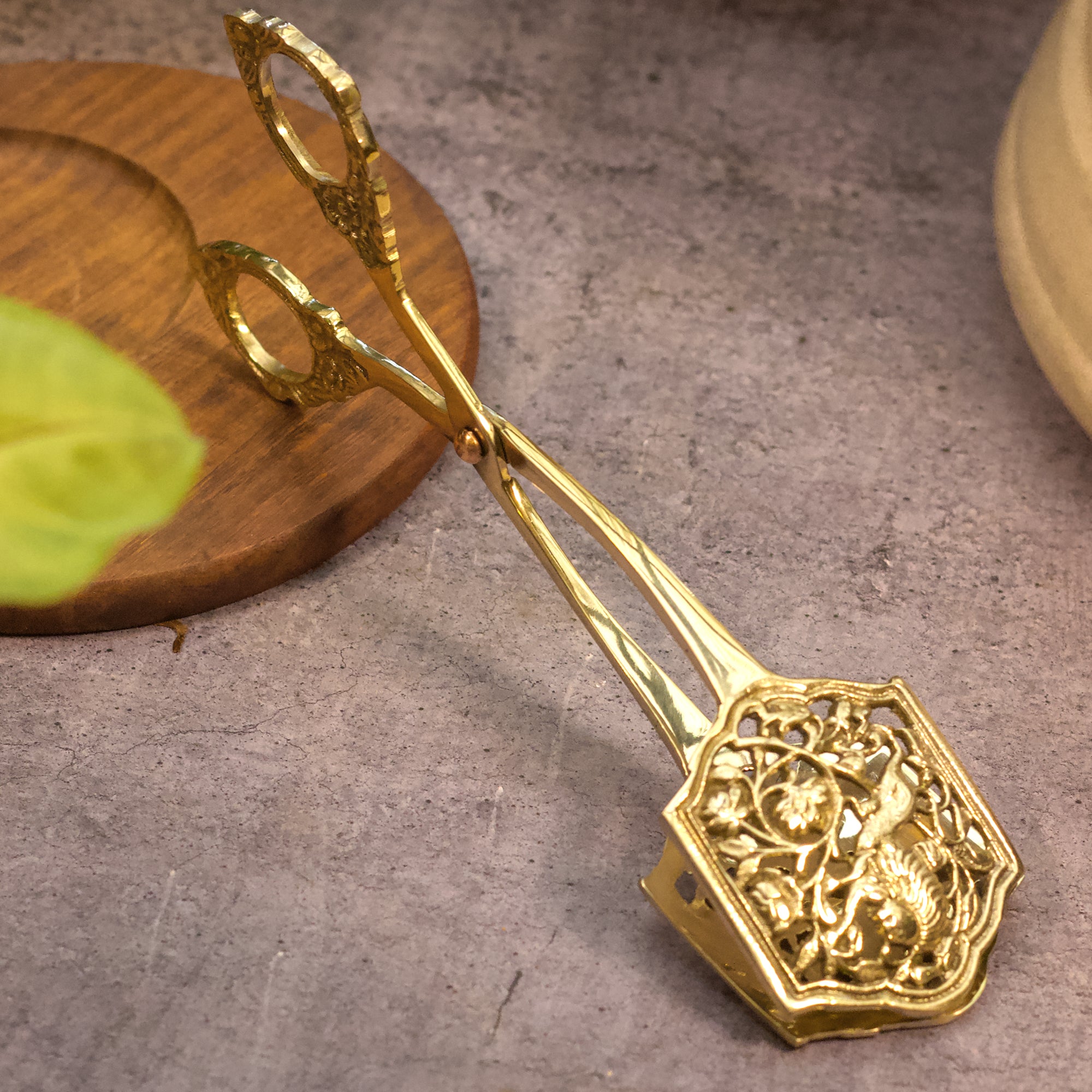 AMBI Vintage Finish Pure Brass Tongs