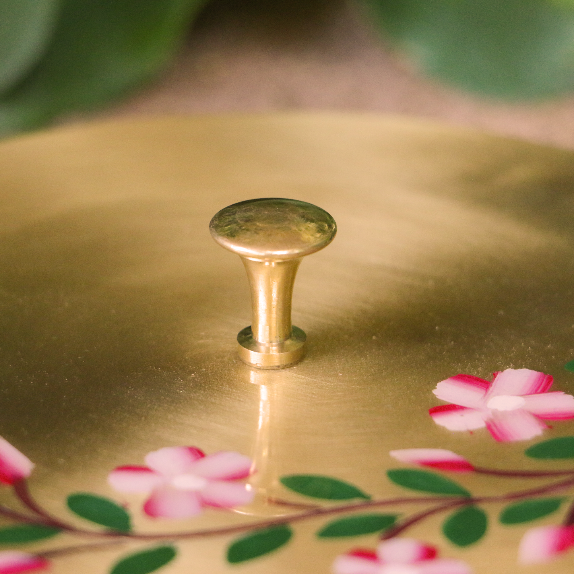 Hand Painted - Pure Brass Floral Storage Box / Cookie Box / Jewellery / Trinket - 6.5 Inches Diameter - Floral Design