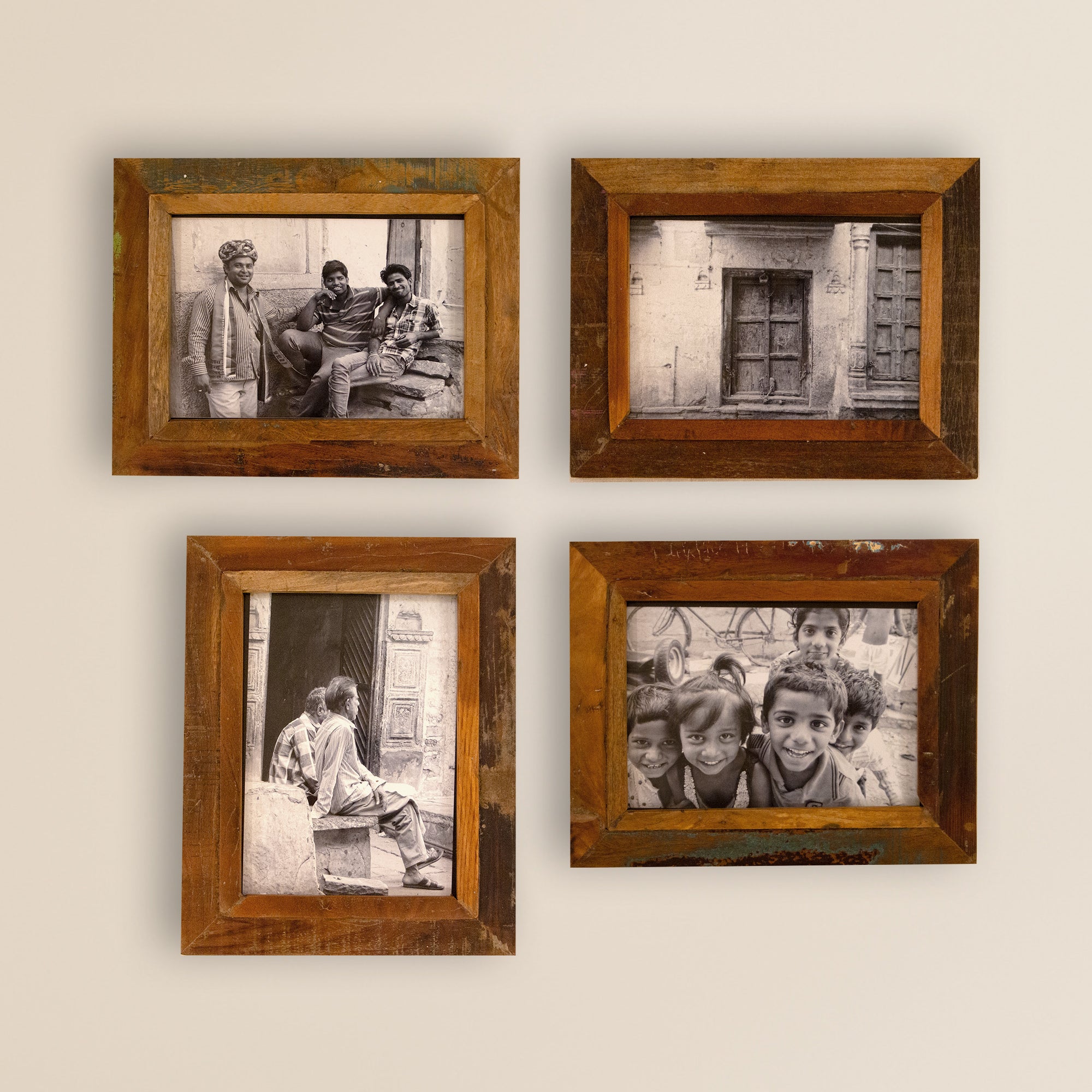2025 Collection - Vintage Wooden Photo Frame   - 13 X 16.5 Inches