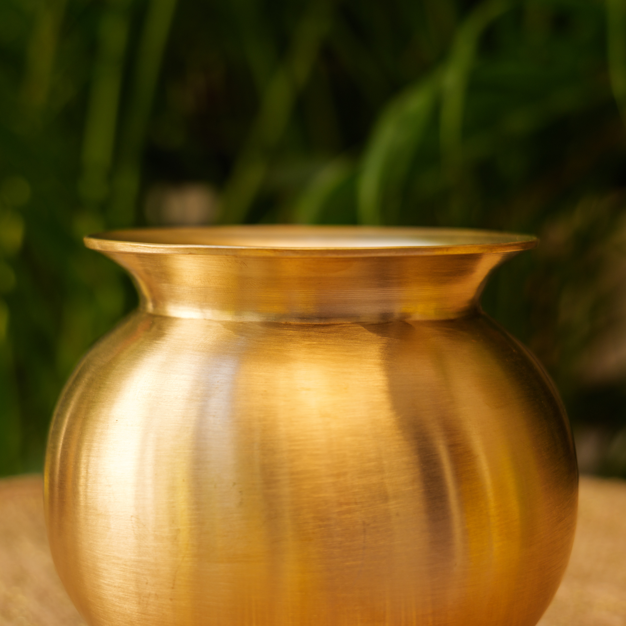 Pure 100% Lead Free Kansa Lota Kalash for Pooja or Water Storage - 690 ML