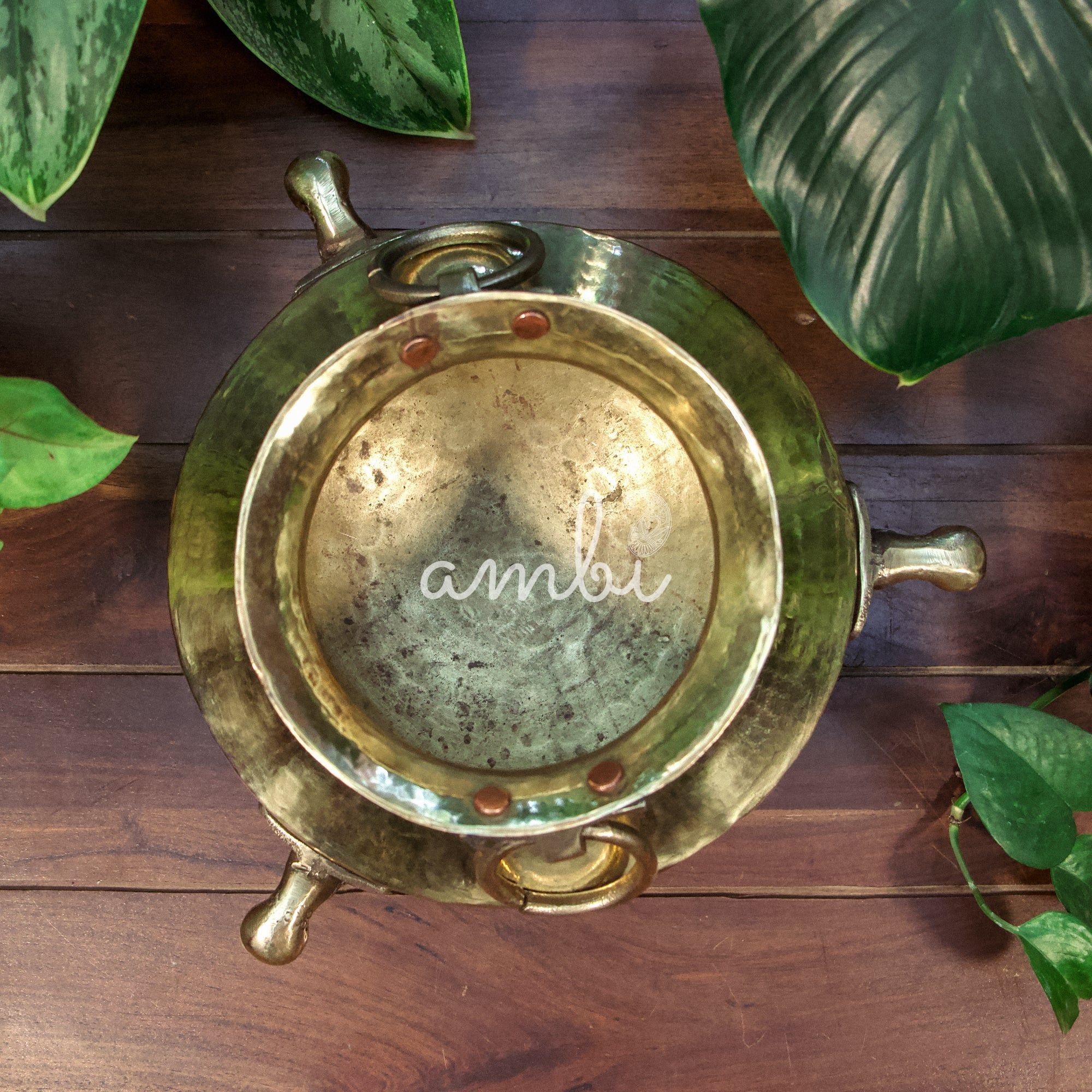 Brass Garden Water Pot (Mataka)