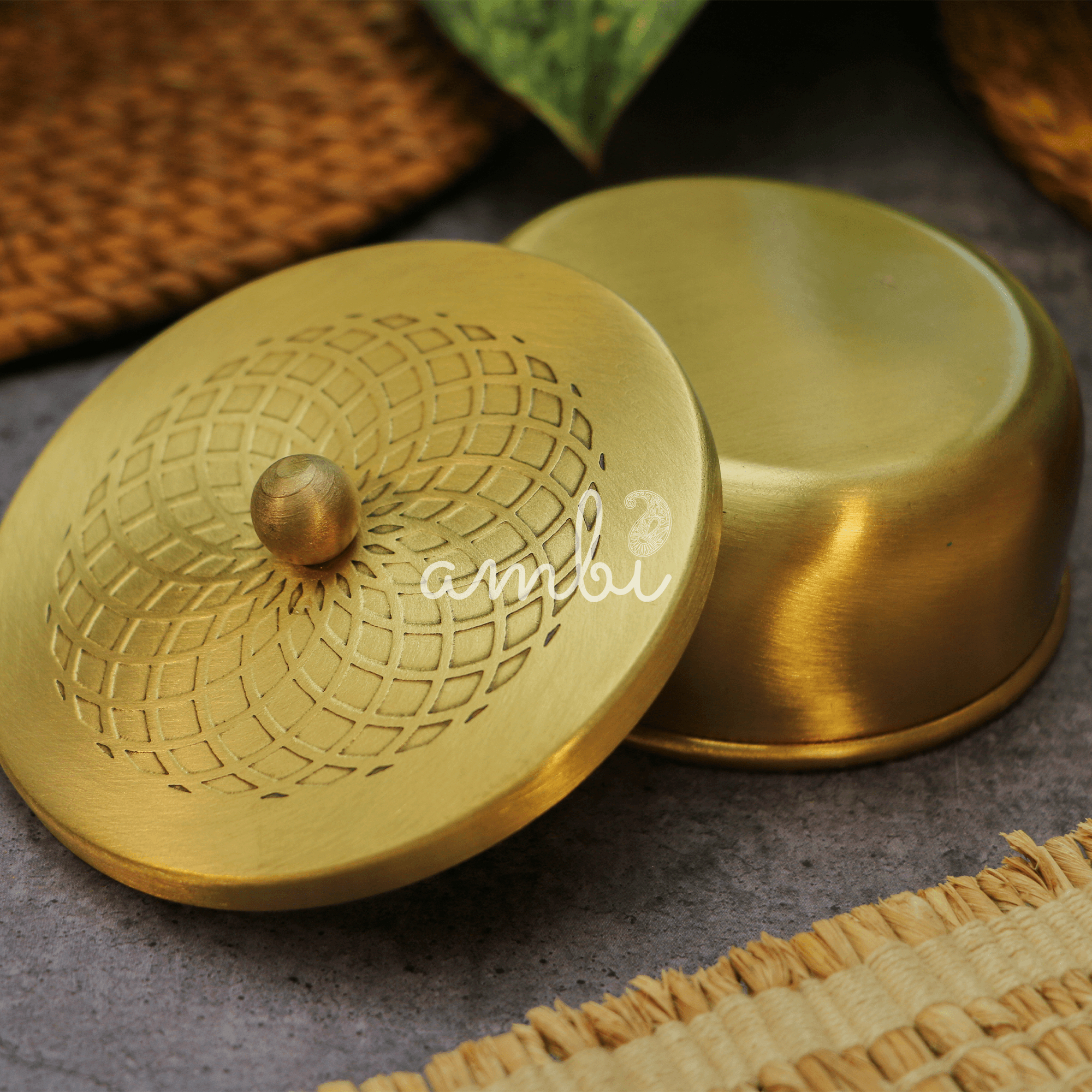 Pure Brass Small Nut / Trinket Jar Box - 3.5 inches Diameter - Spiral Design