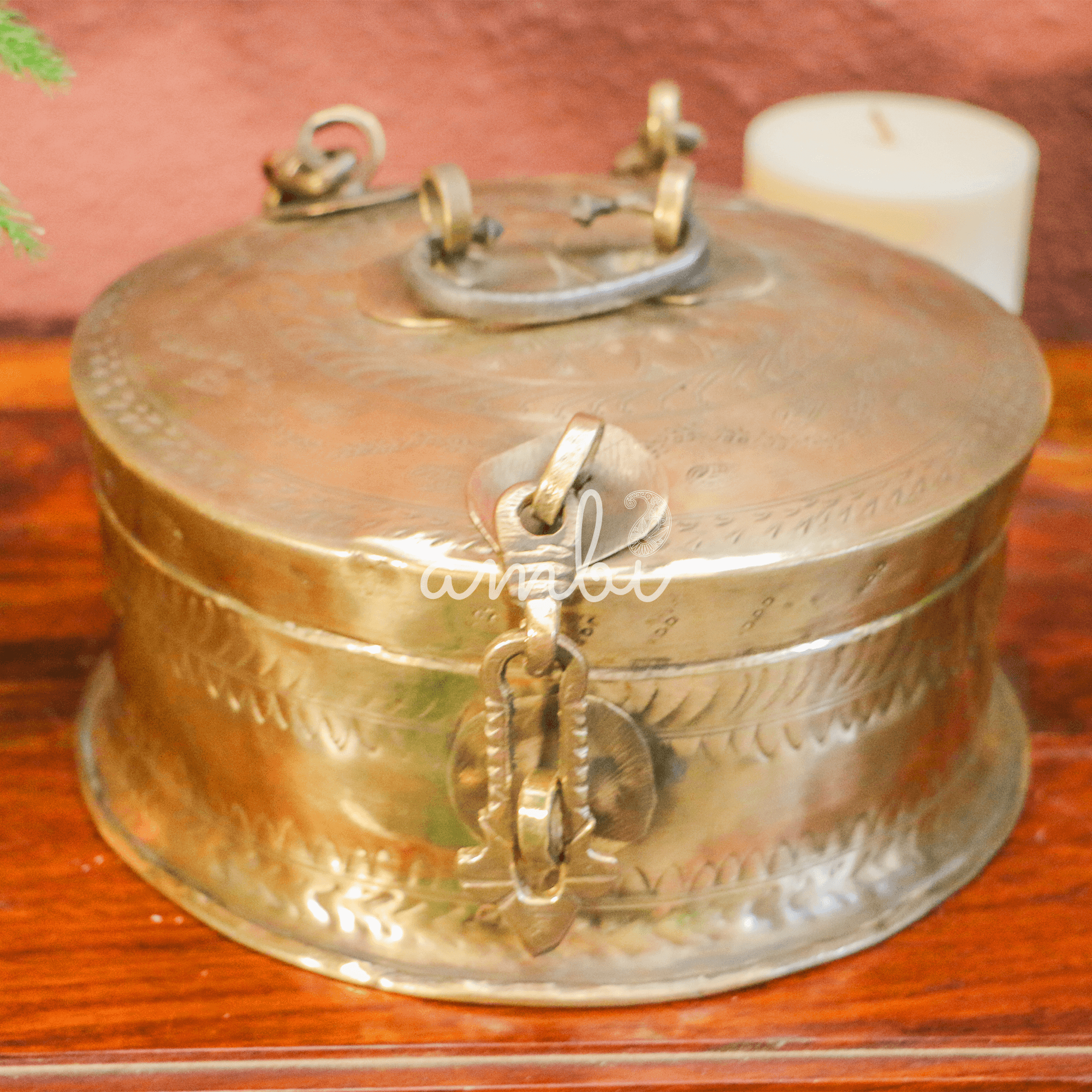 Vintage Carved Exquisite Jewellery Box ( Paan Daan)