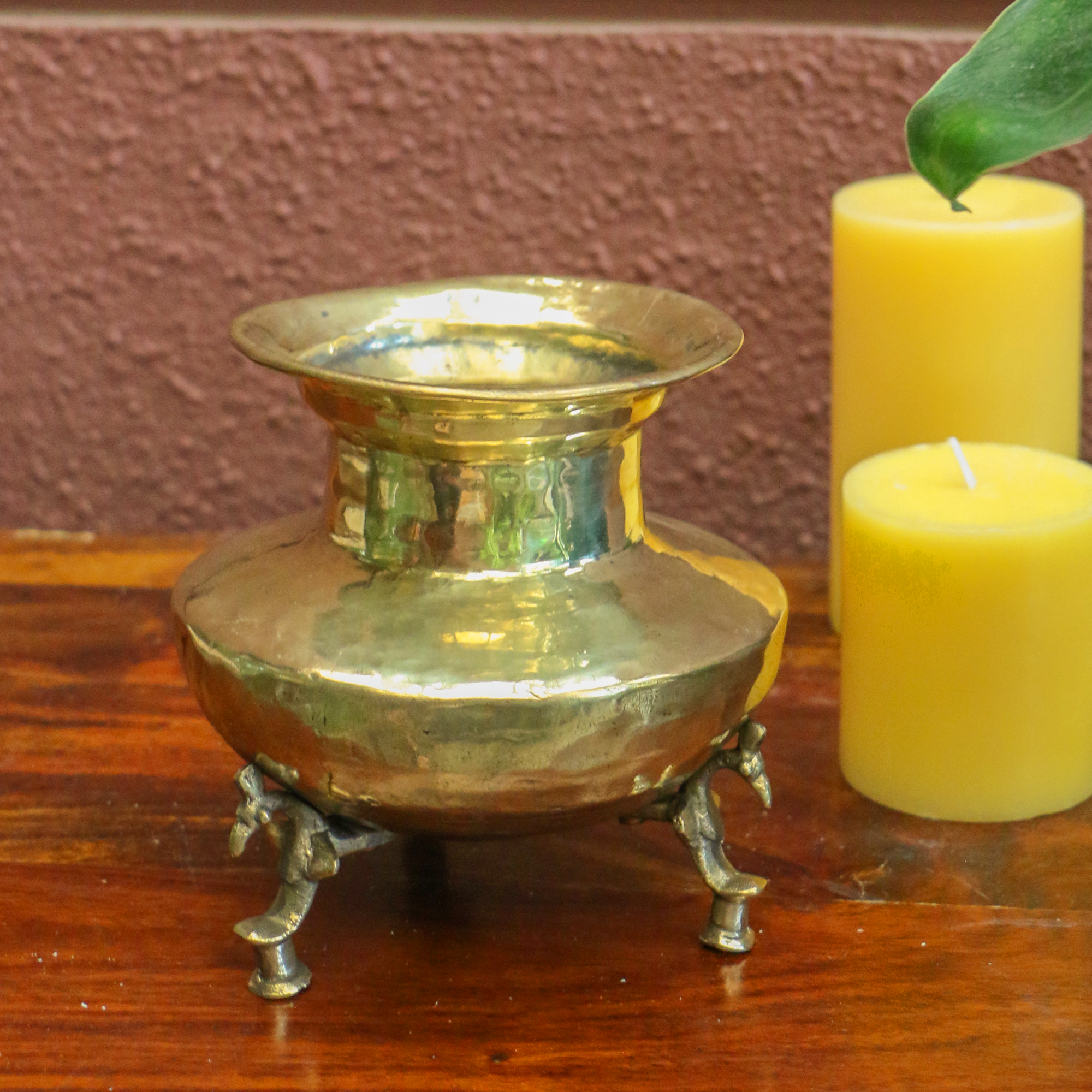 Vintage Water Pot (Mataka) on Legs