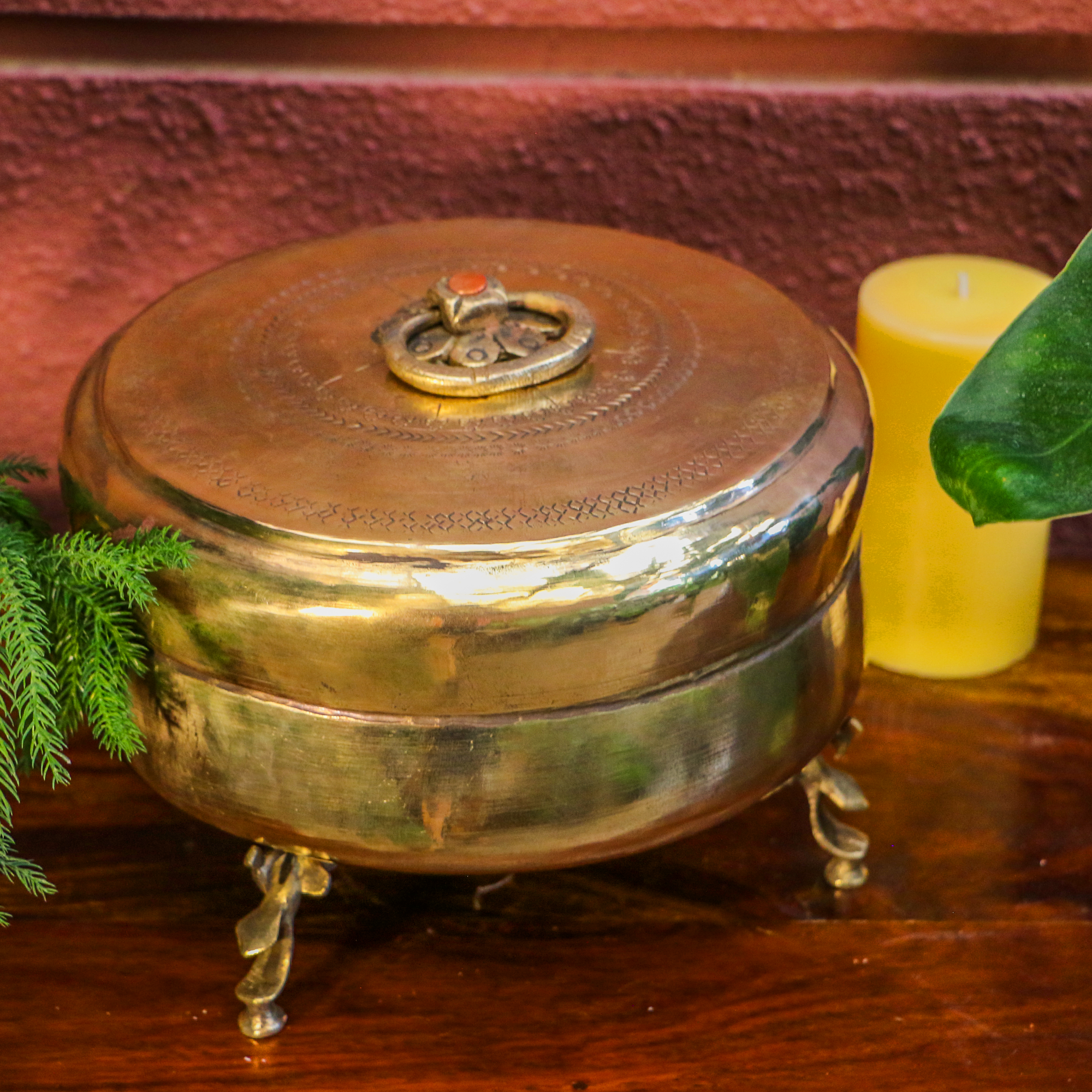 Vintage Classy Engraved Storage Box on Legs - A Rare Piece !