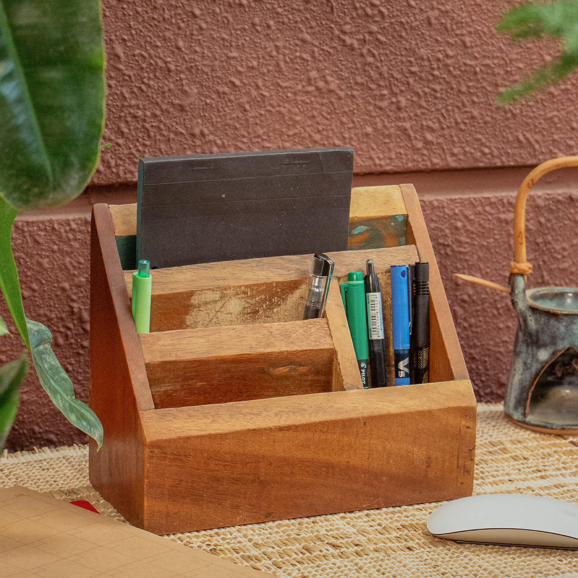Wooden Vintage Look Desk Organiser Pen Stand