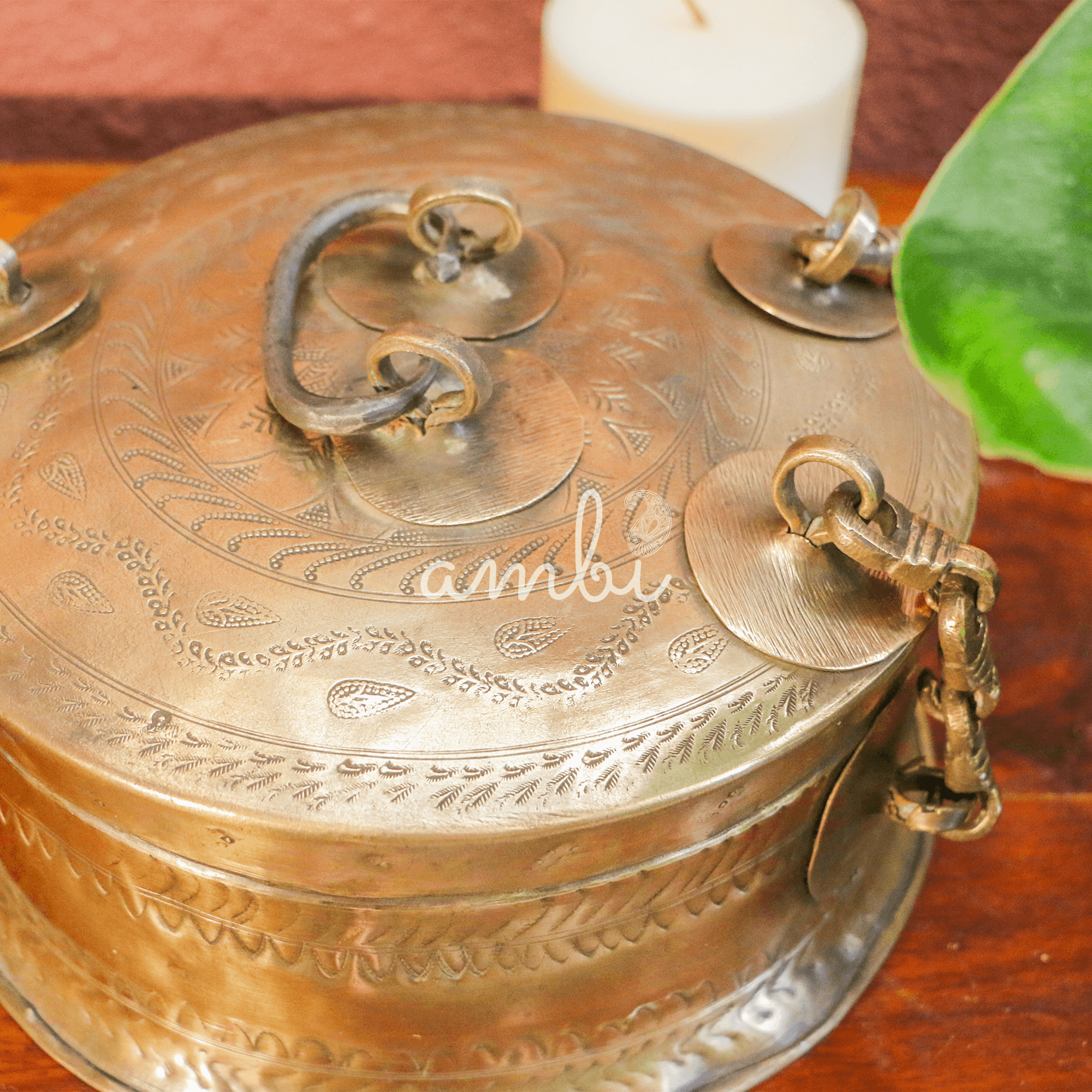 Vintage Carved Exquisite Jewellery Box ( Paan Daan)