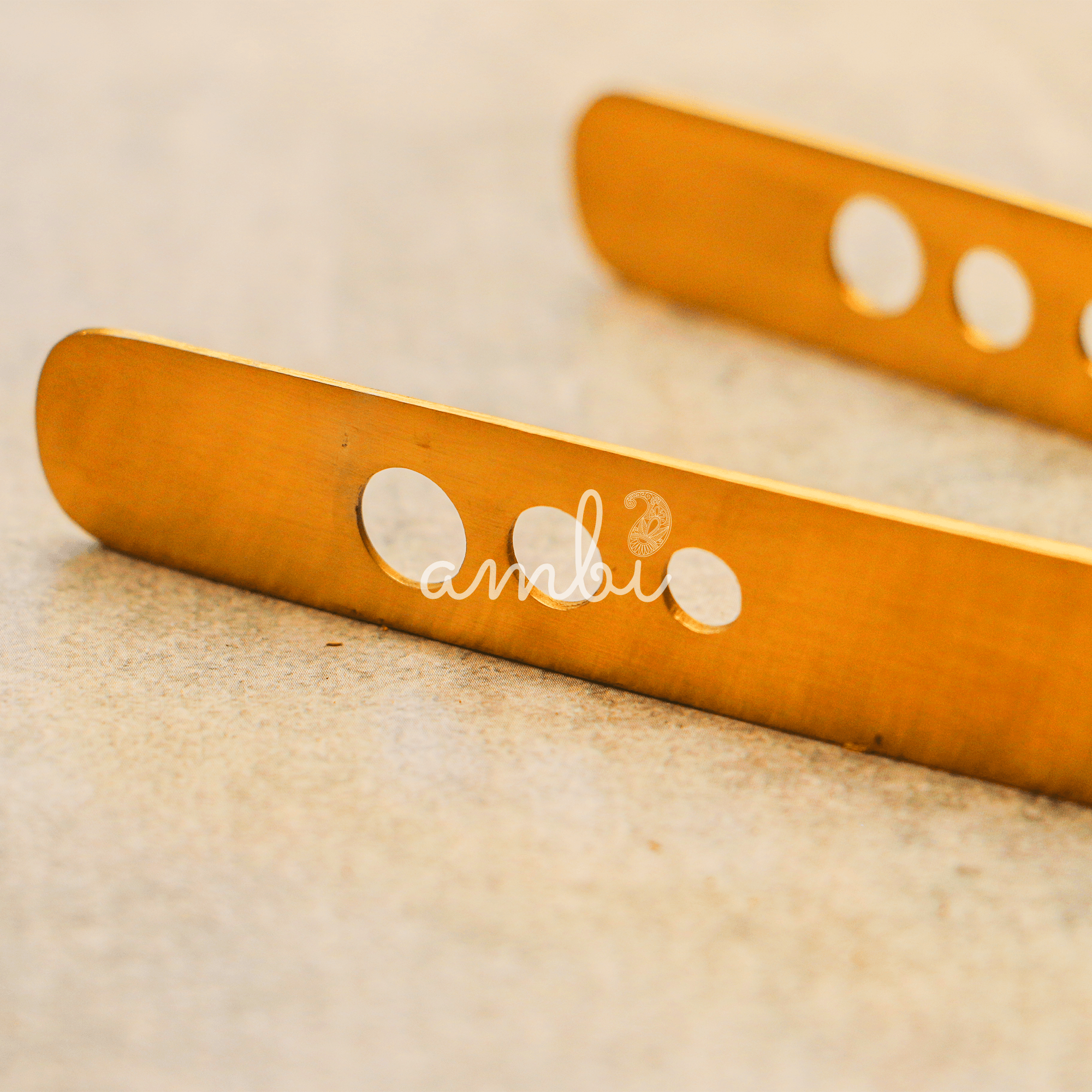 Brass Roti Tong - 7 inches