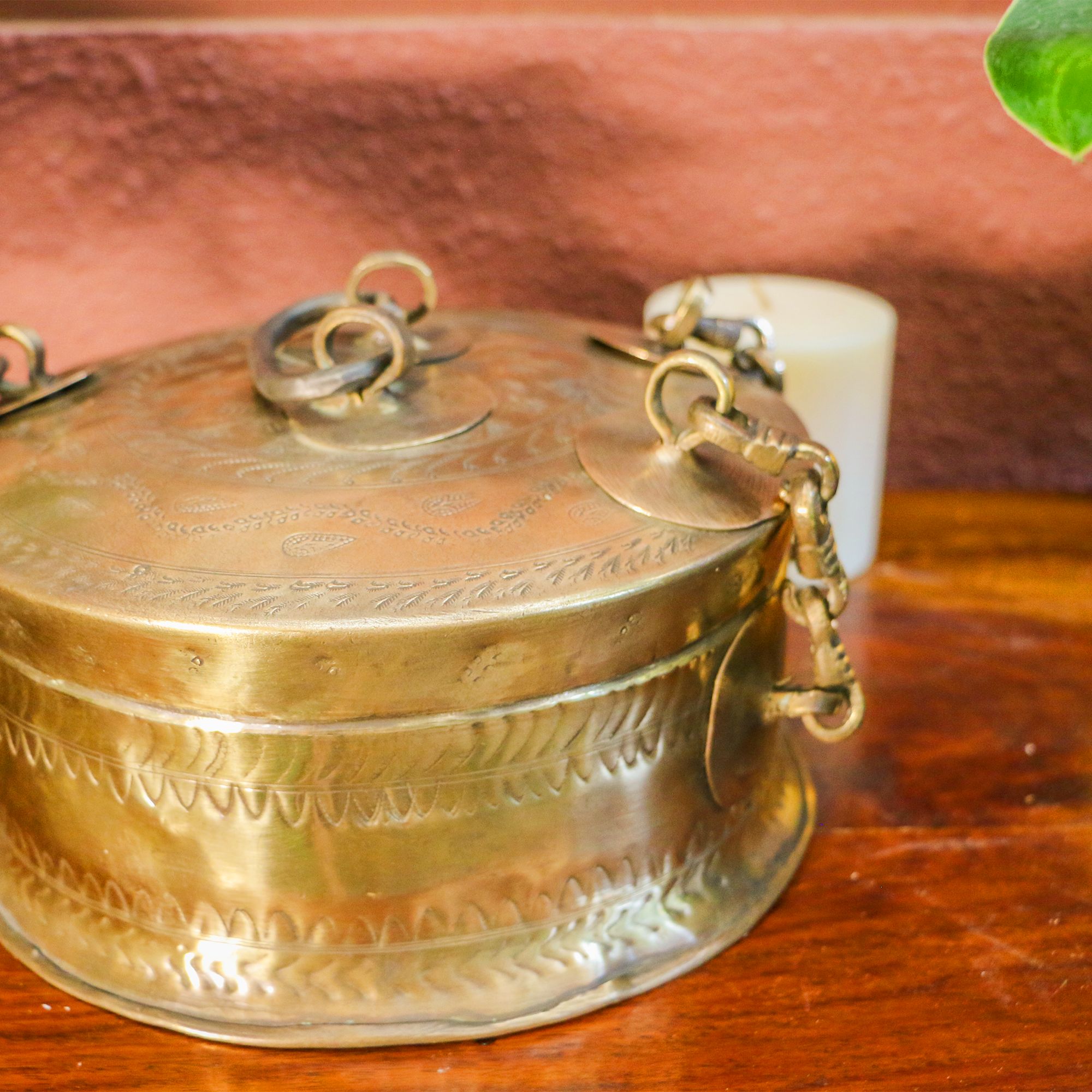 Vintage Carved Exquisite Jewellery Box ( Paan Daan)