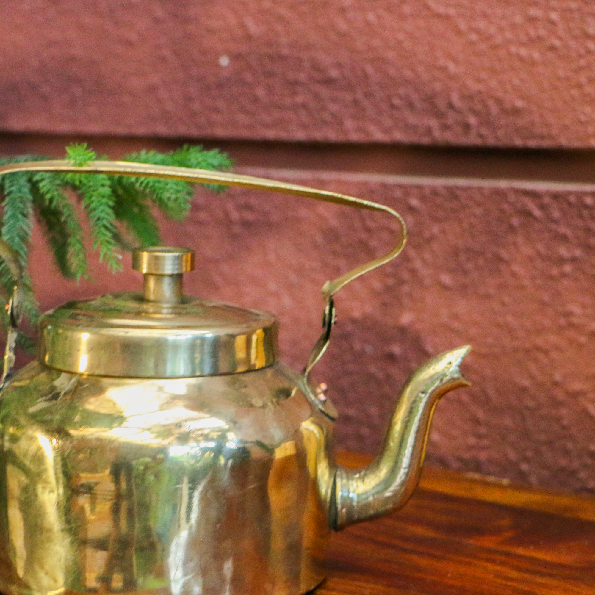 Vintage Brass Kettle - A collector's item !