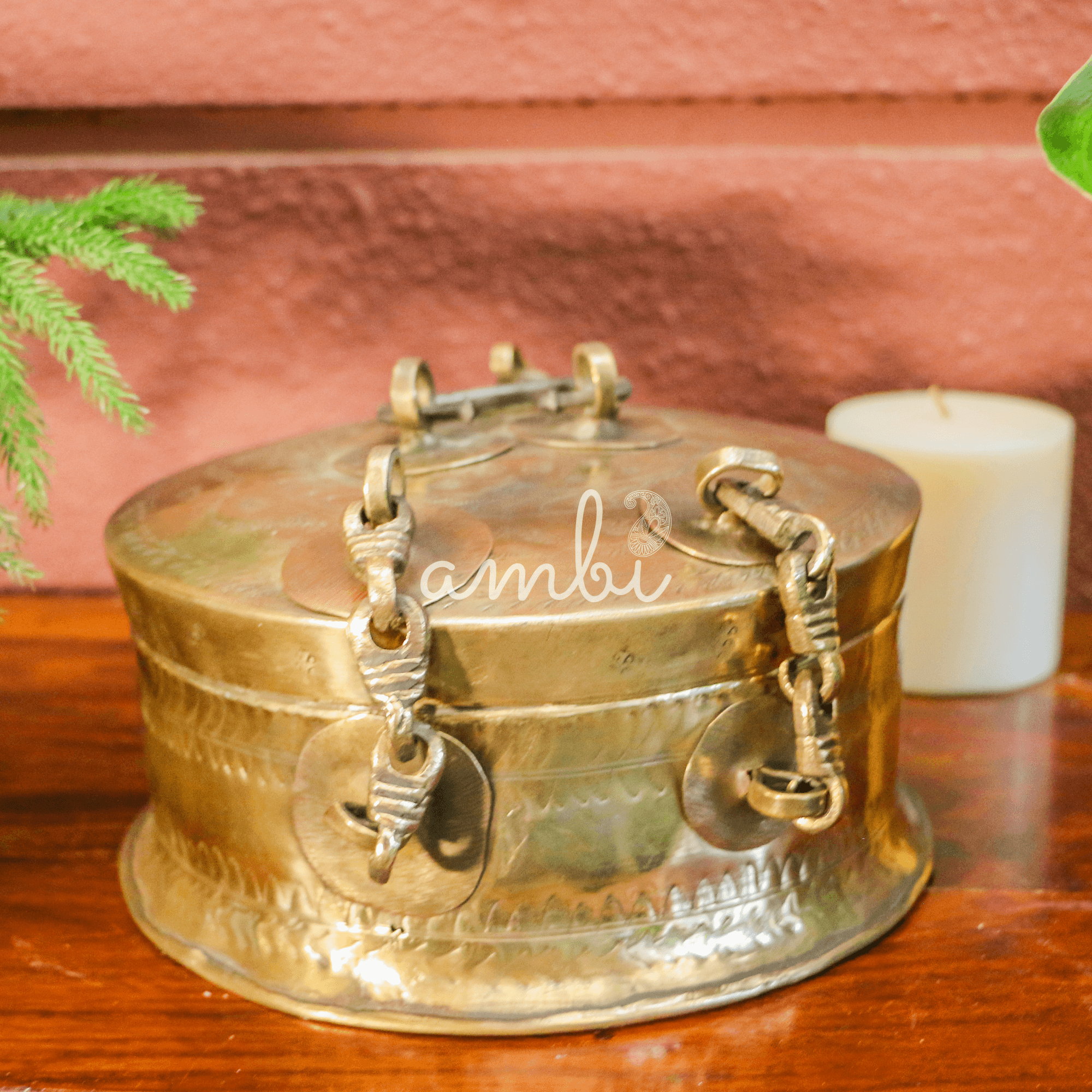 Vintage Carved Exquisite Jewellery Box ( Paan Daan)