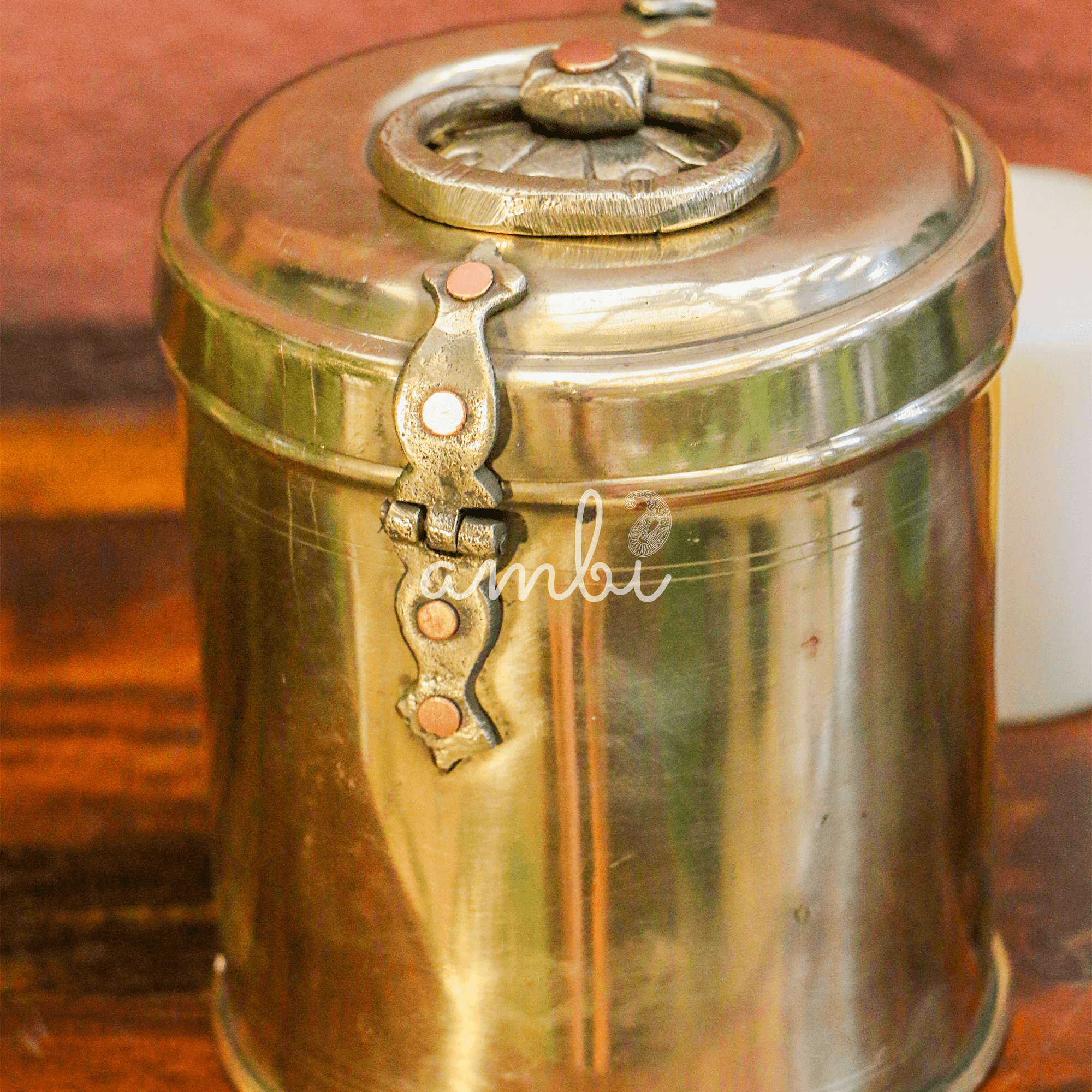 Ambi Vintage Brass Storage Box — Large & Heavy | 3KG Capacity | Heritage Décor