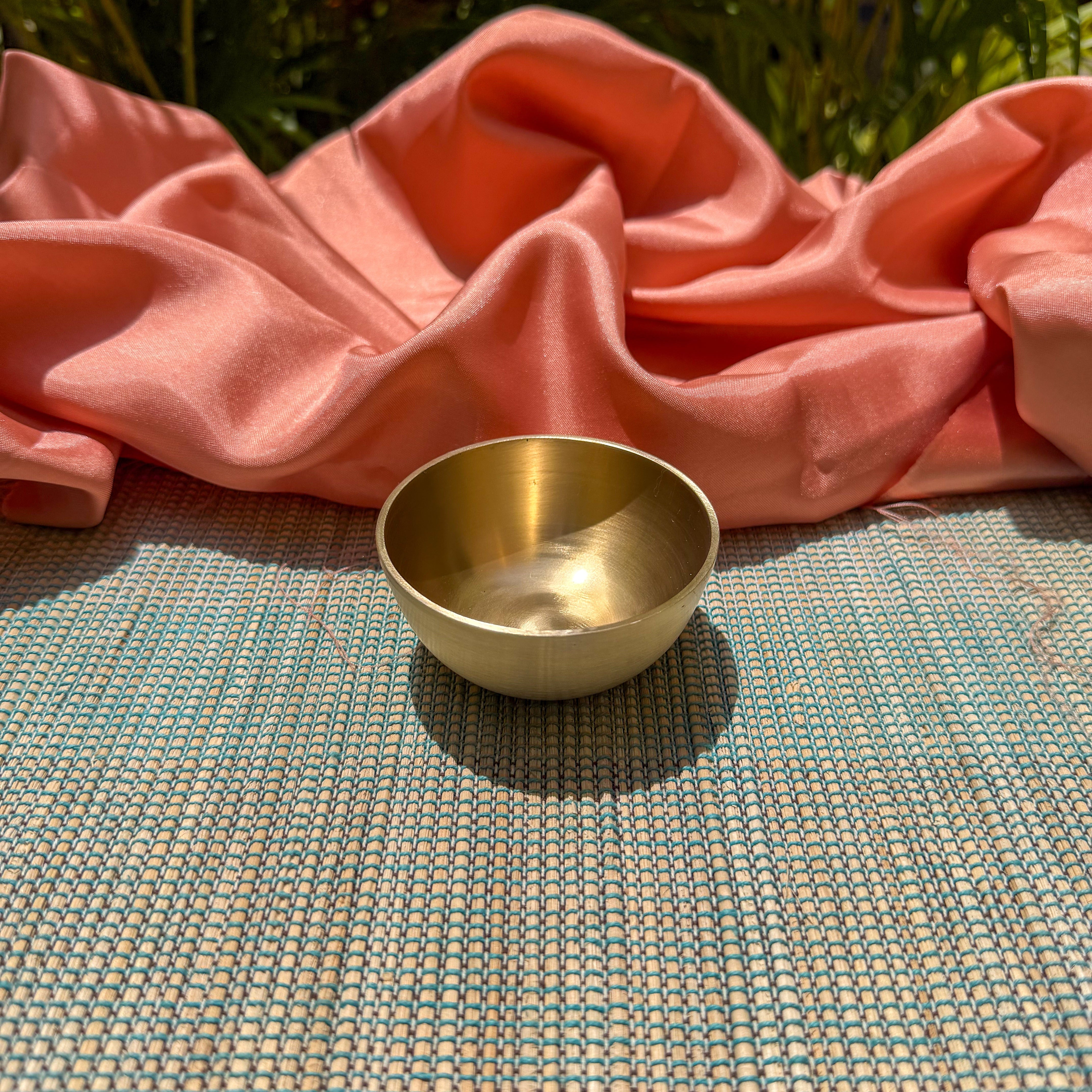 Ambi Pure Brass Small Thali Set of 4 | Kids Thali & Breakfast Thali Set