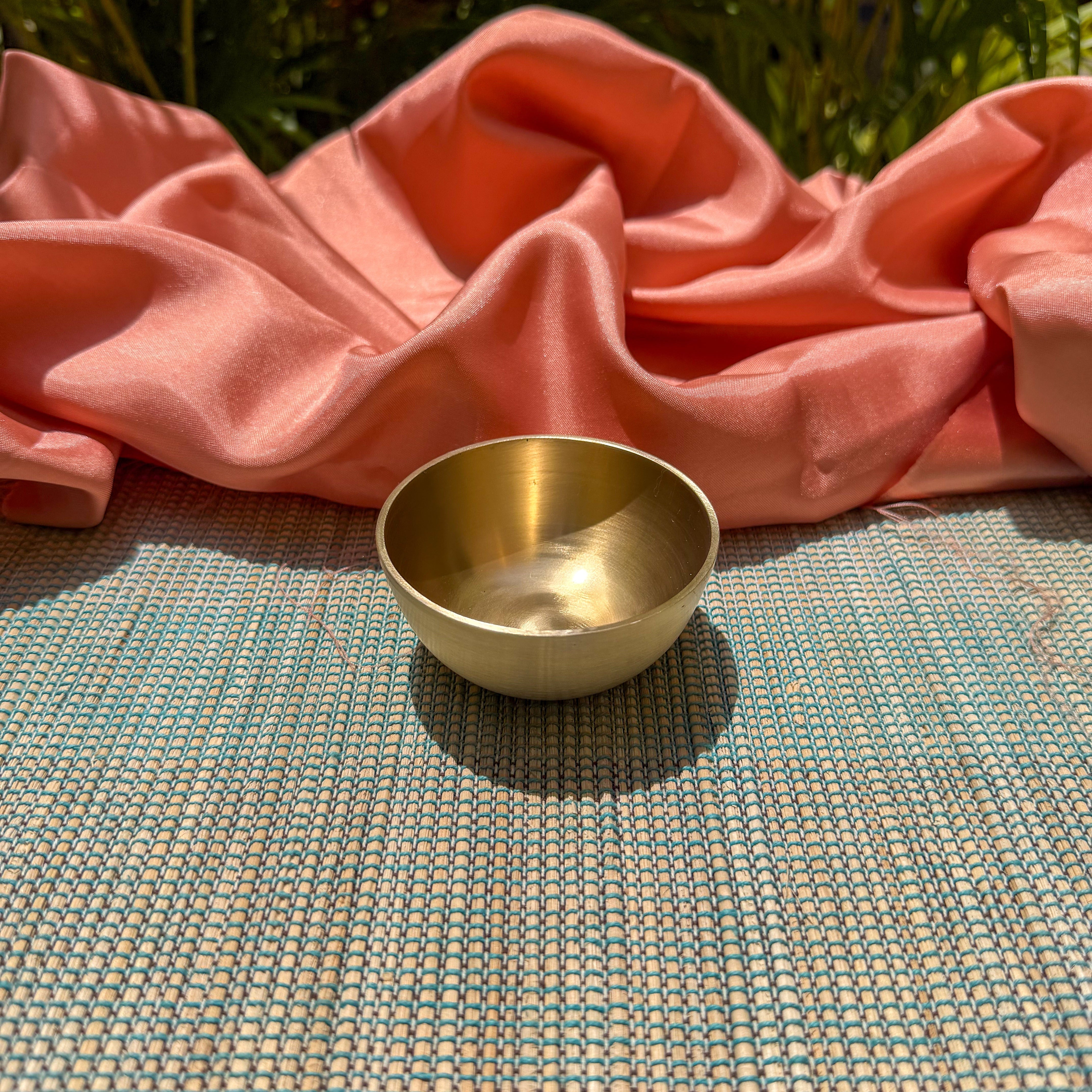 Ambi Pure Brass Small Thali Set of 4 | Kids Thali & Breakfast Thali Set