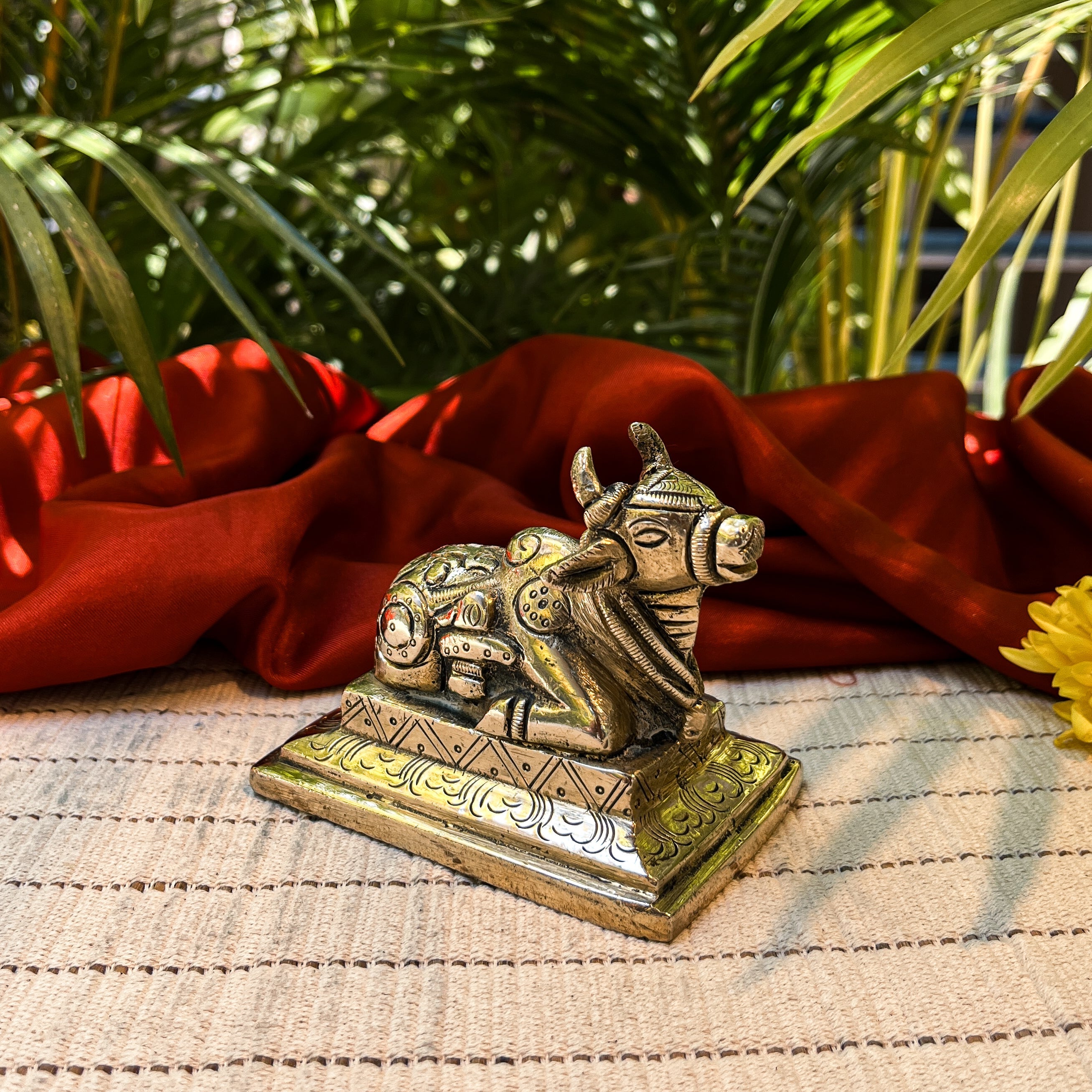 Ambi Pure Brass Nandi Maharaj Murti with Shiva & Nag Design- 710 Grams
