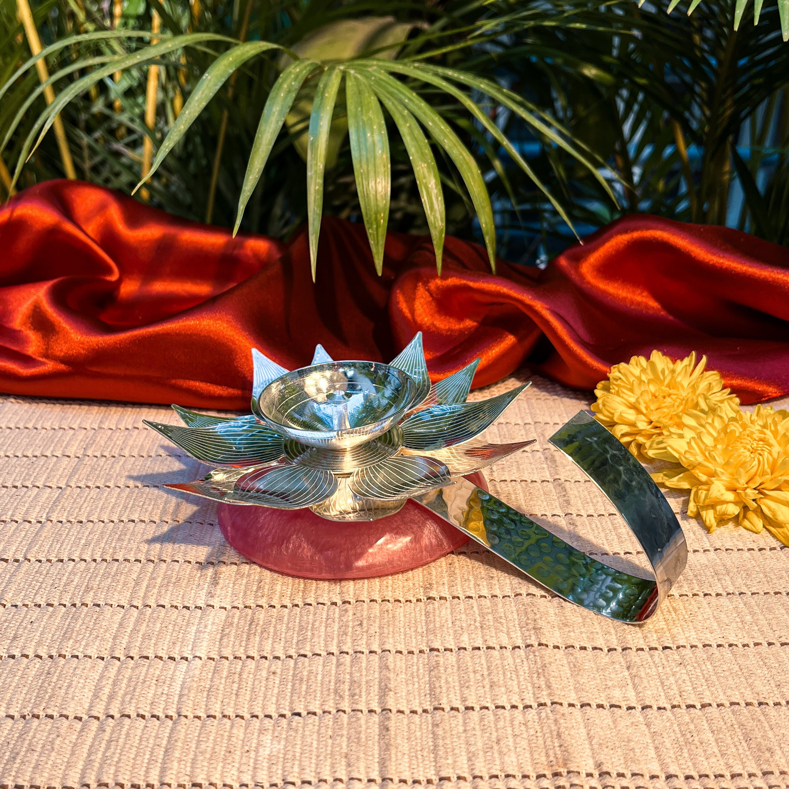Ambi Silver-Plated Brass Lotus Diya – Decorative Aarti Lamp | 184g