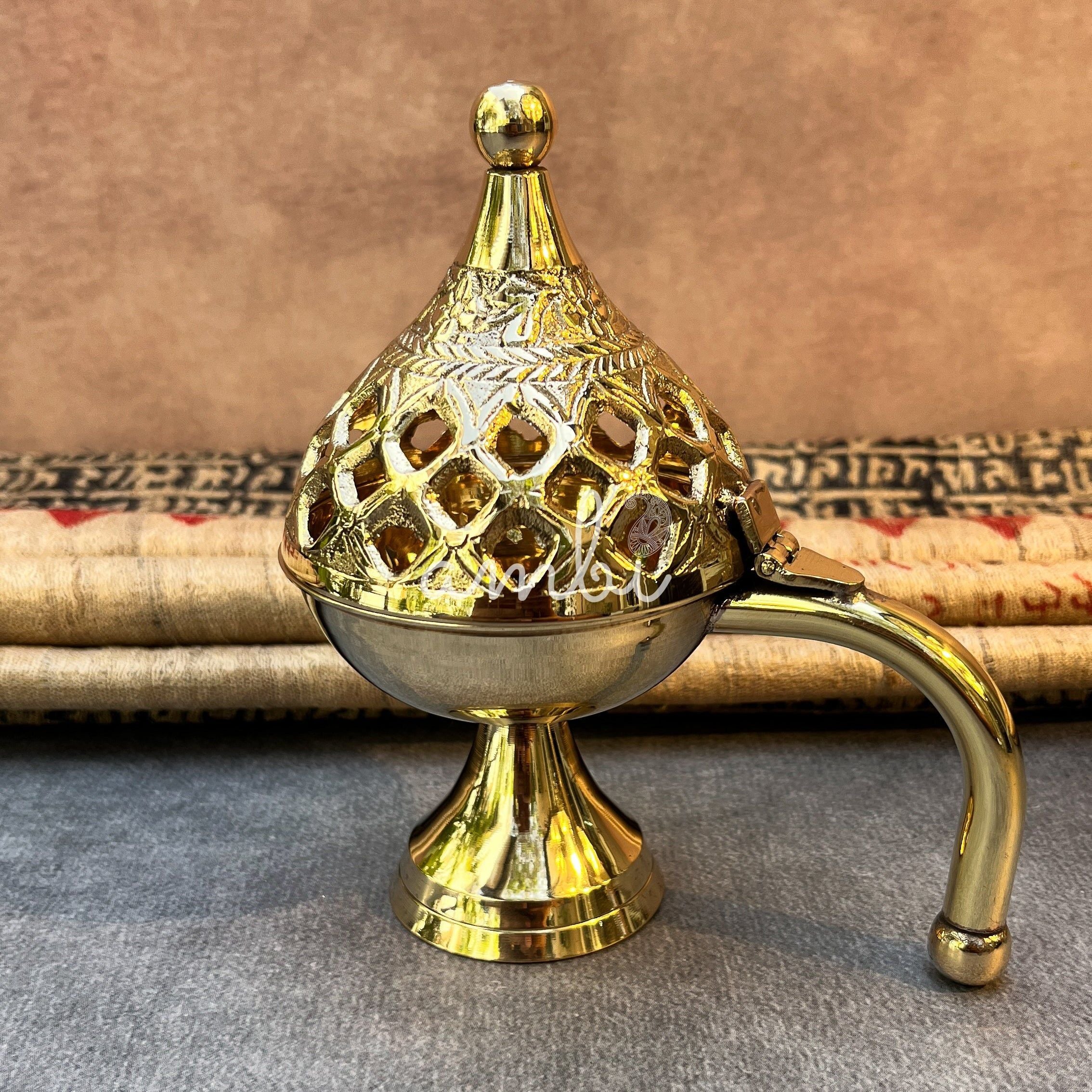 Ambi Handcrafted Pure Brass Dhoop Dani with Handle & Ornate Lid
