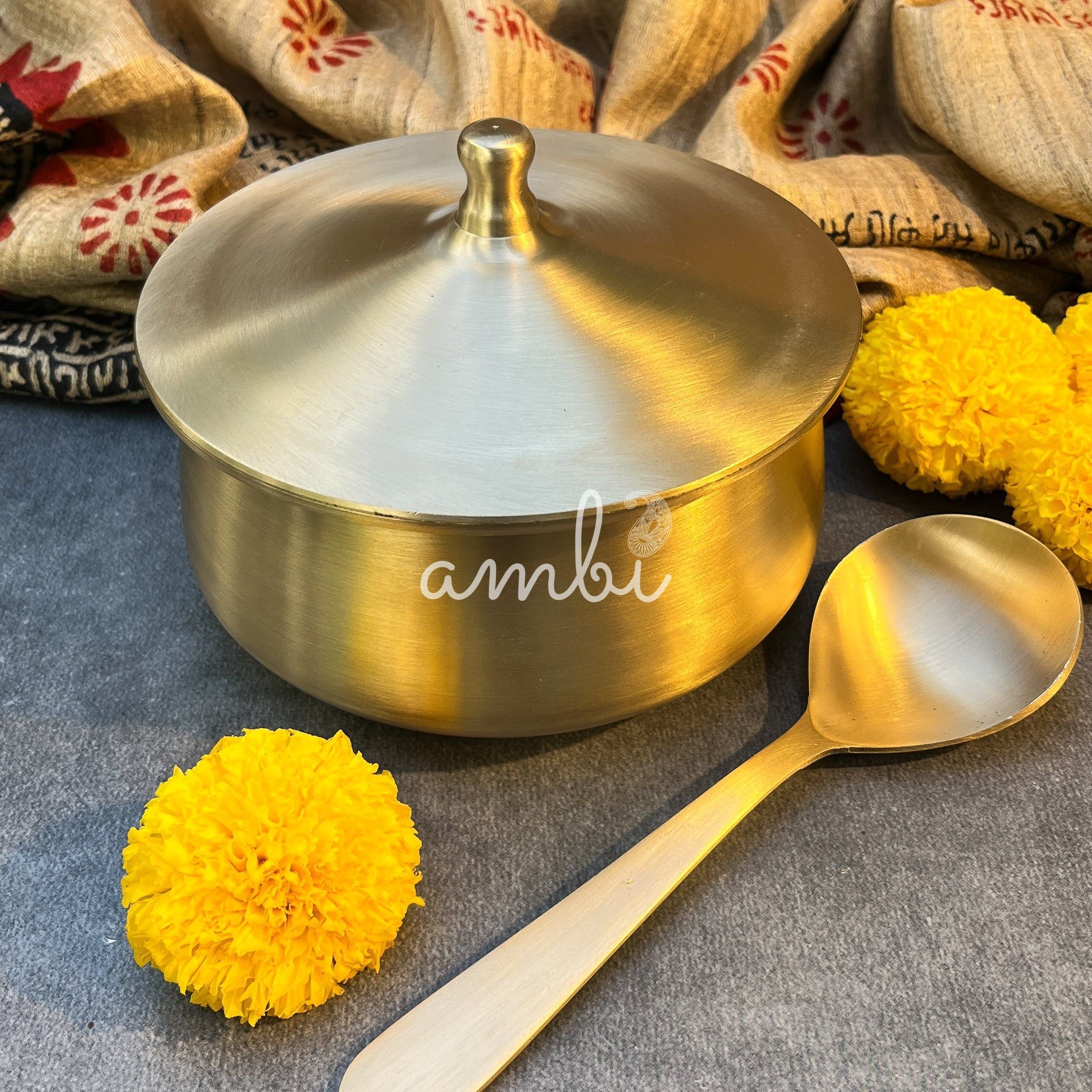 Ambi 100% Pure Lead-Free Kansa Serving Handi with Dome Lid & Serving Spoon – Medium Size