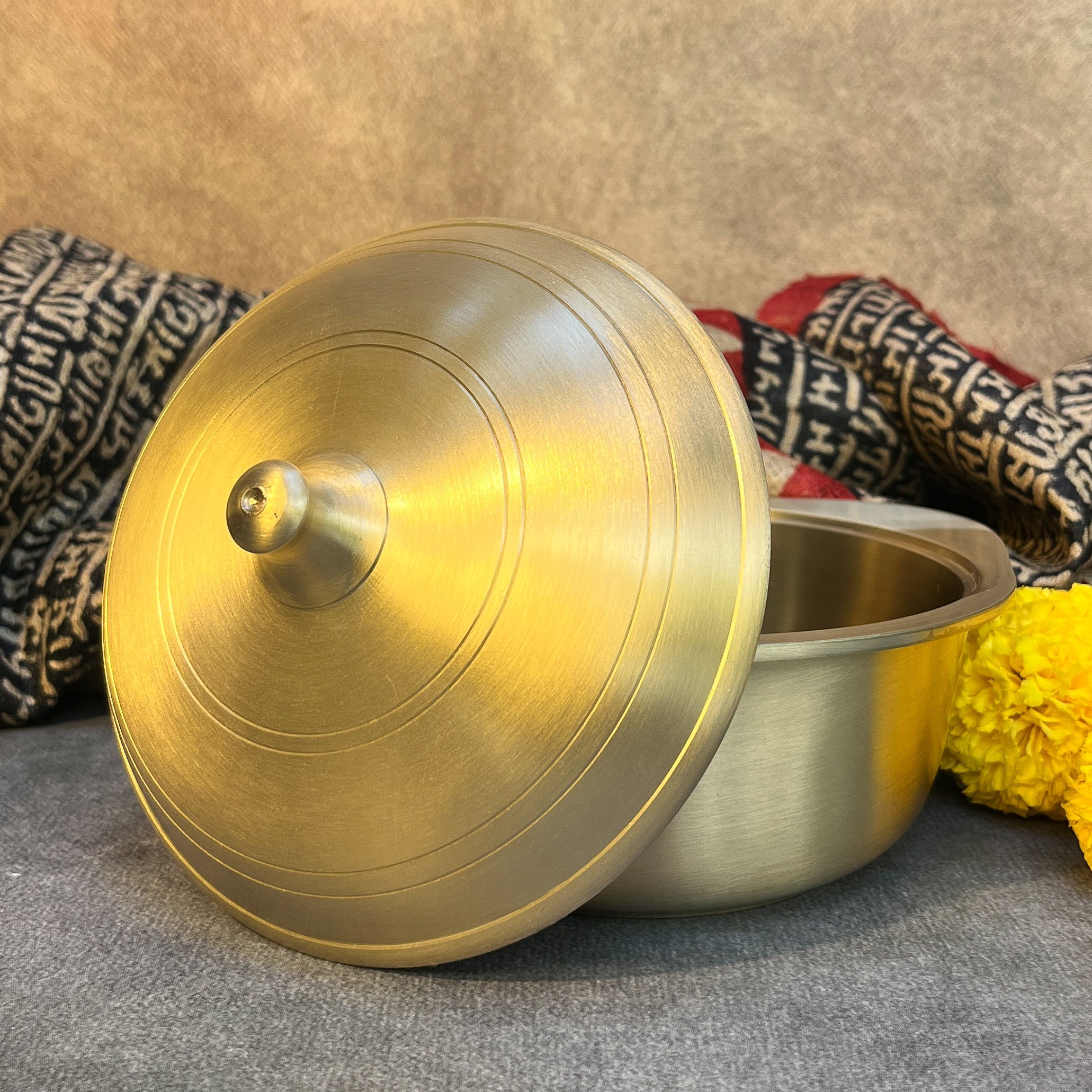 Ambi Pure Lead Free Kansa Dome Cook & Serve Handi — A Heritage Feast Ritual, Medium | Serving Vessel |